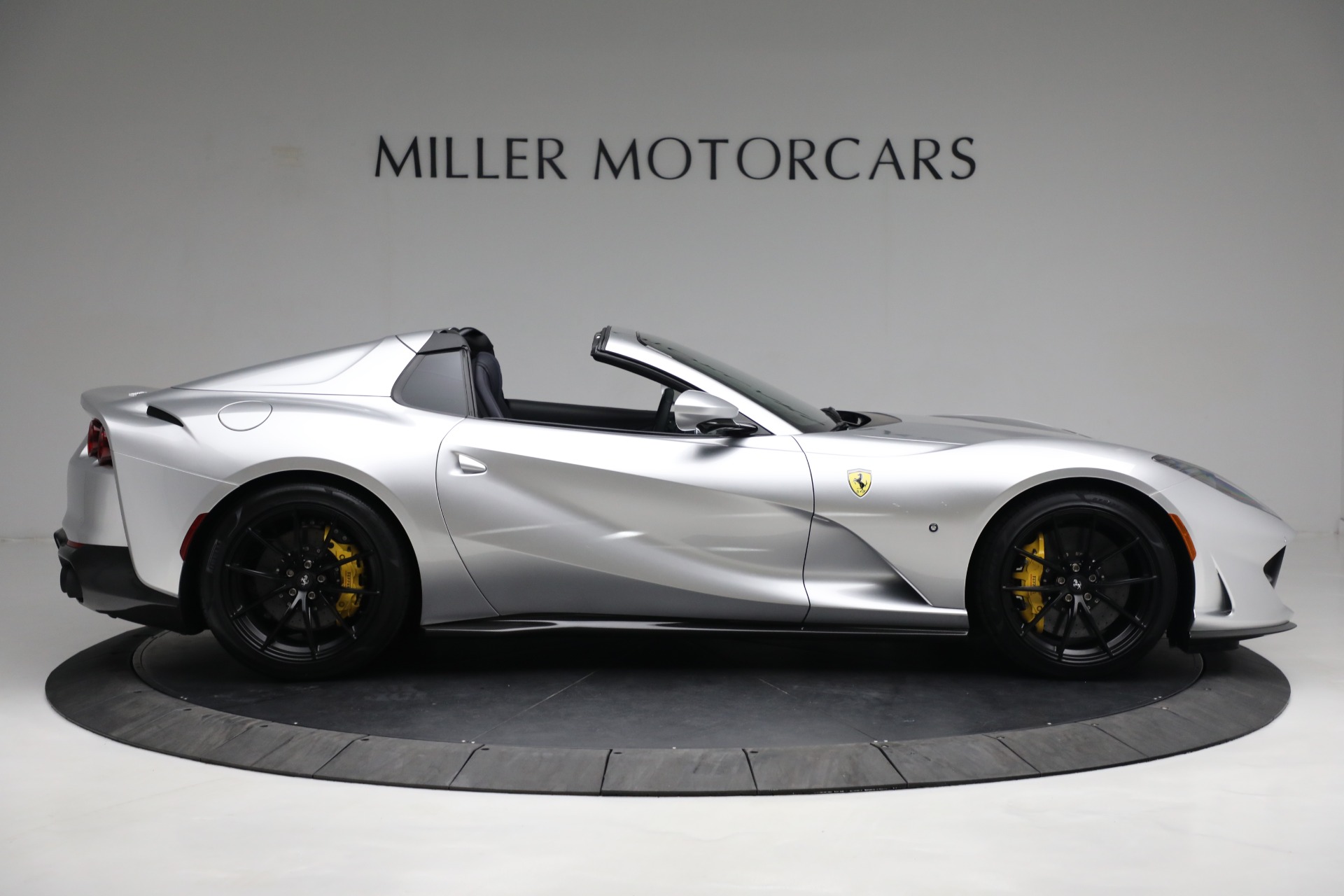 Used-2022-Ferrari-812-GTS