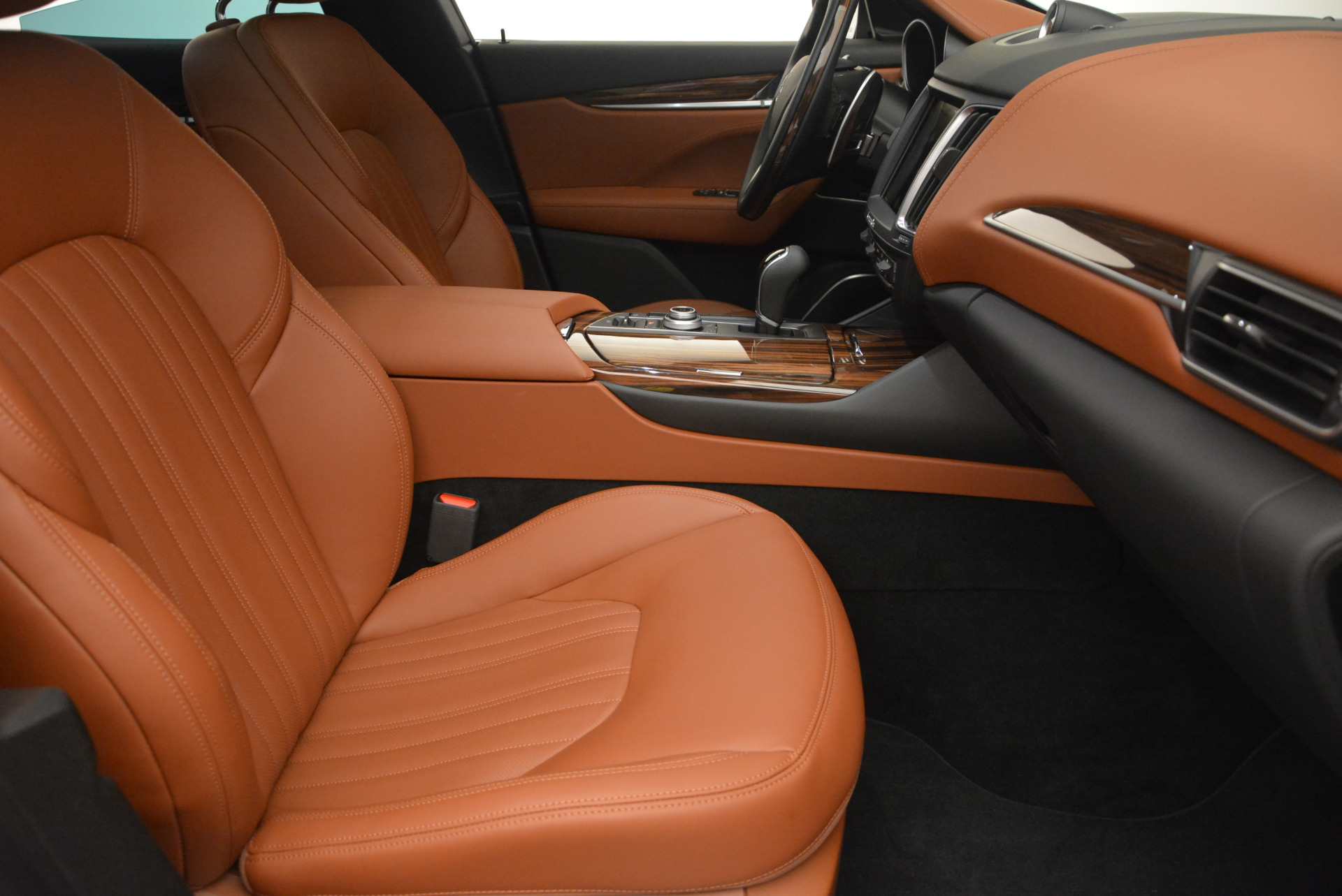 New-2017-Maserati-Levante