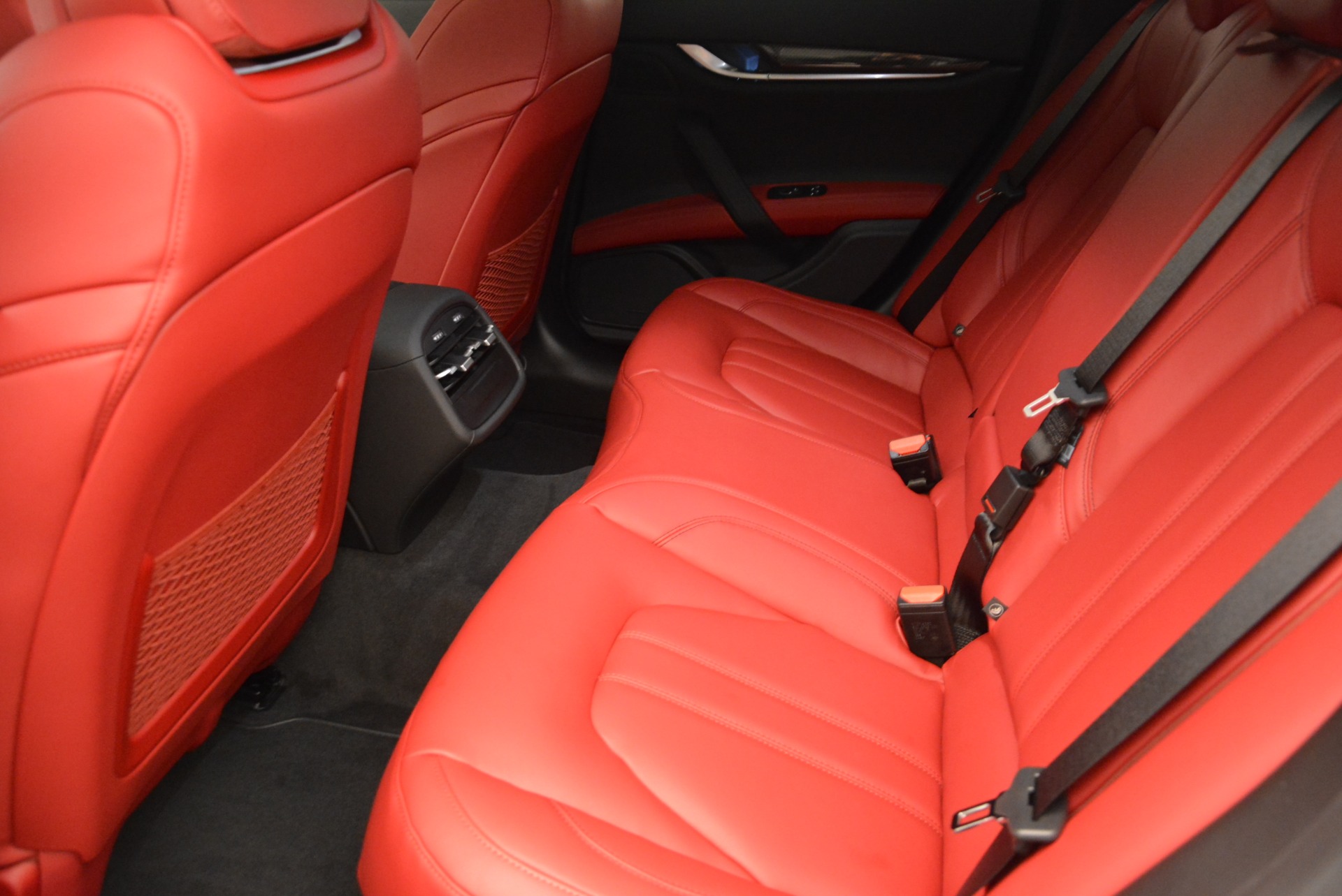 New-2017-Maserati-Ghibli-S-Q4