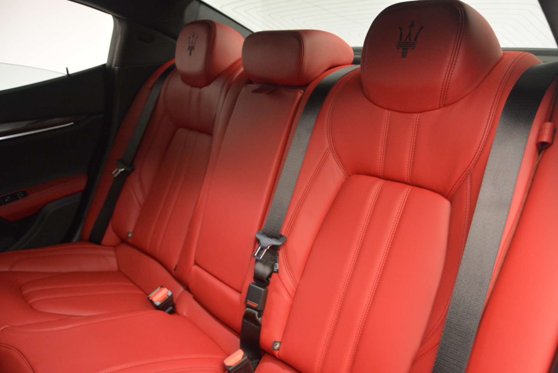 New-2017-Maserati-Ghibli-S-Q4