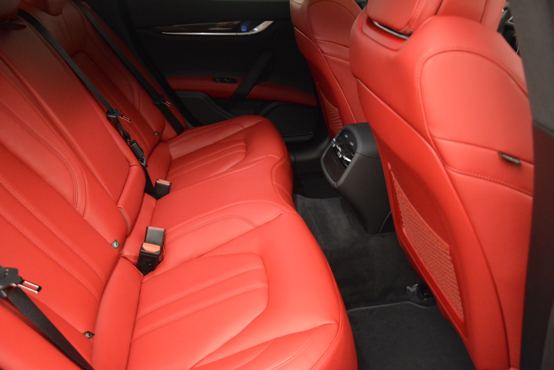 New-2017-Maserati-Ghibli-S-Q4