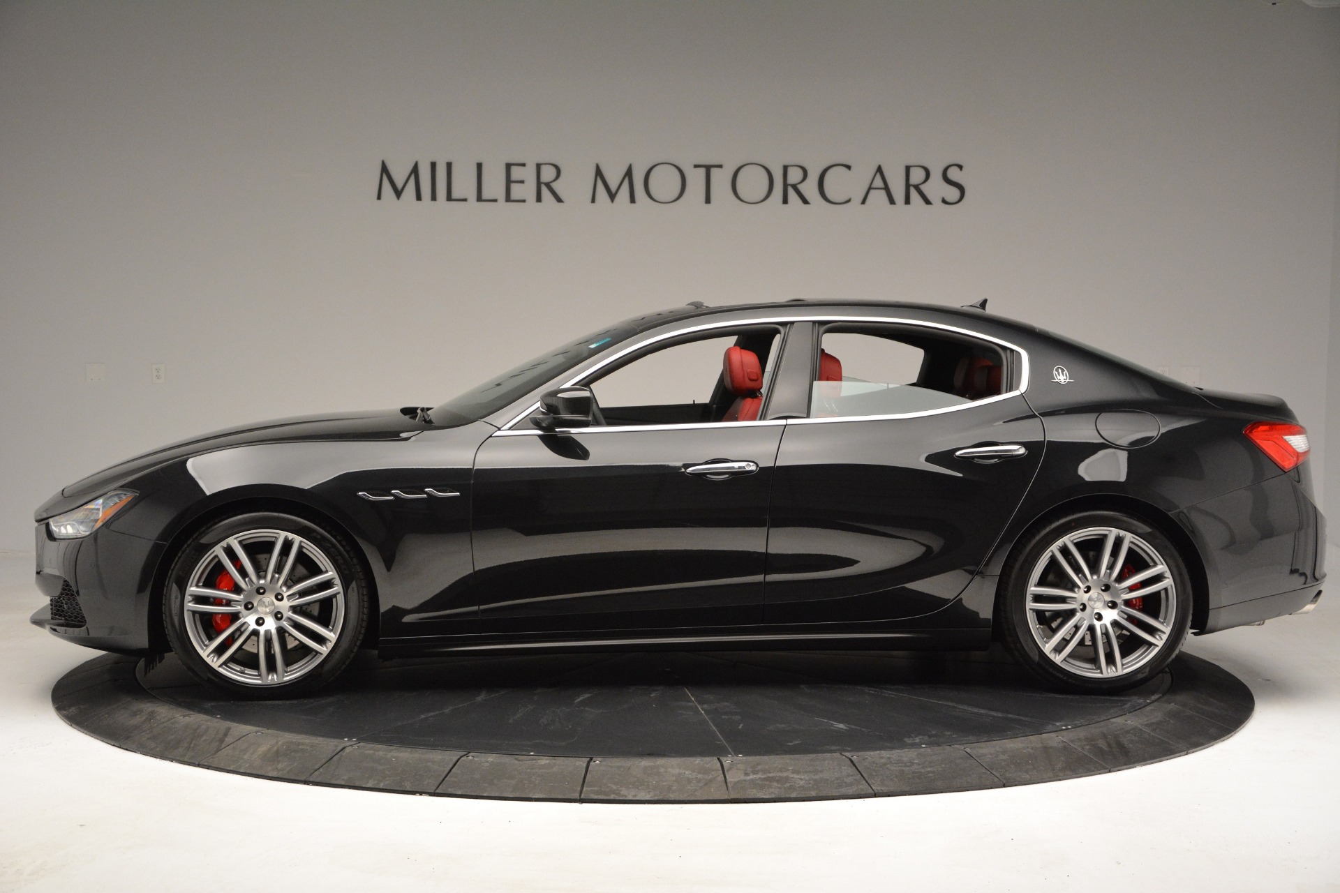 New-2017-Maserati-Ghibli-S-Q4