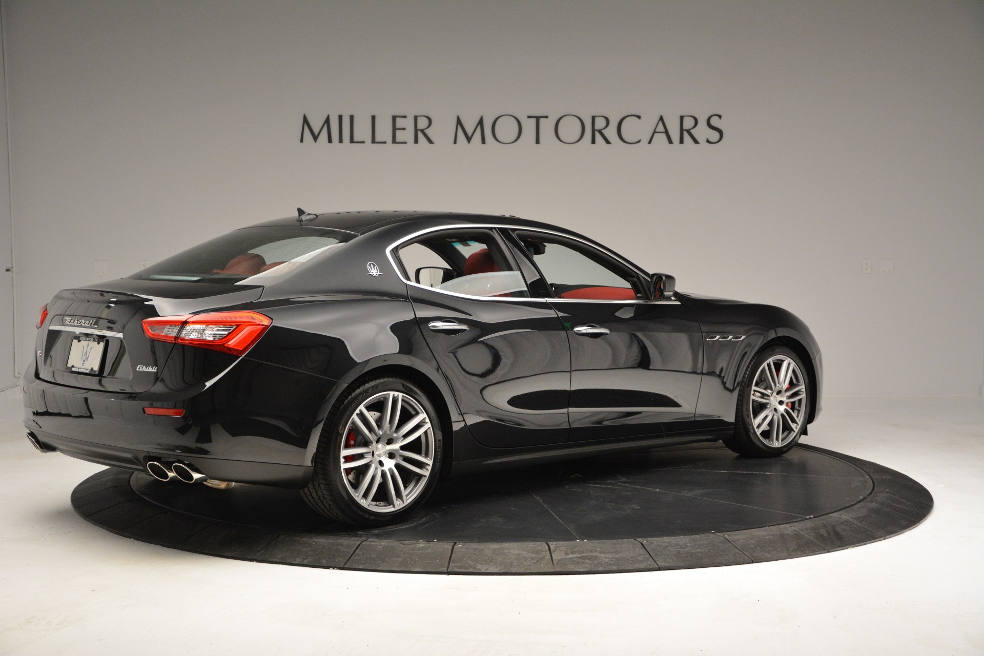 New-2017-Maserati-Ghibli-S-Q4