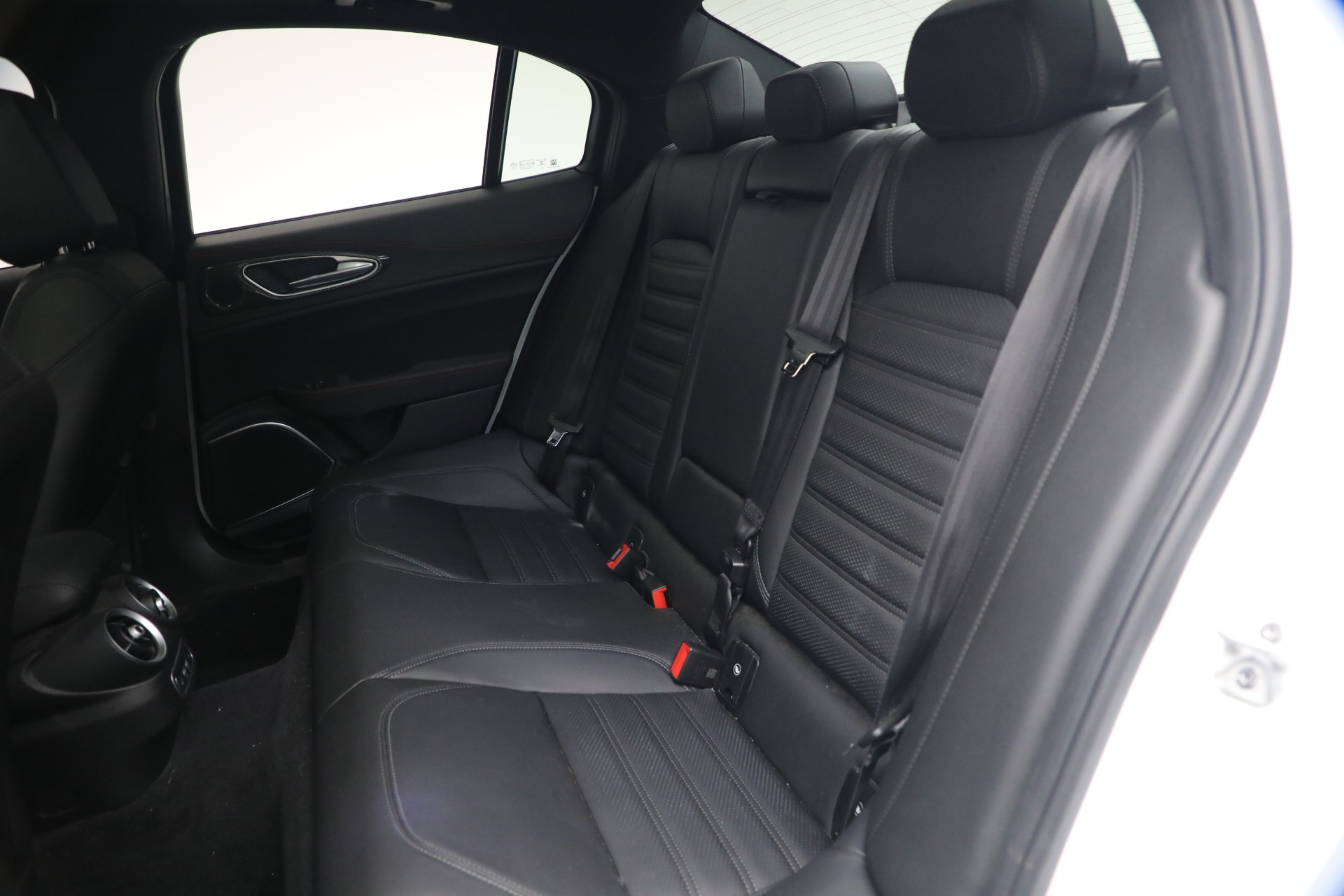 Used-2023-Alfa-Romeo-Giulia-Estrema
