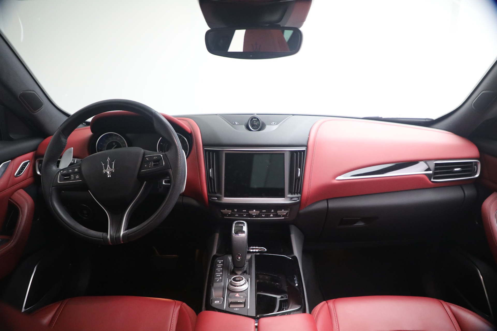 Used-2023-Maserati-Levante-GT