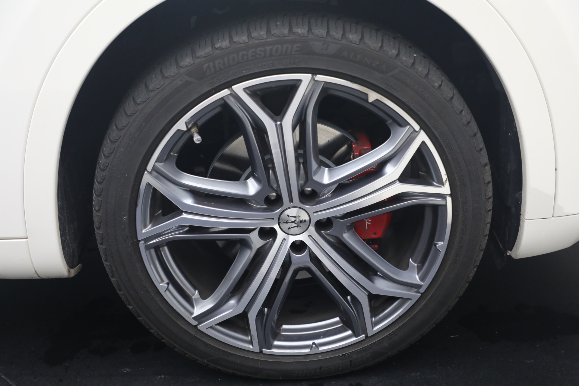 Used-2023-Maserati-Levante-GT