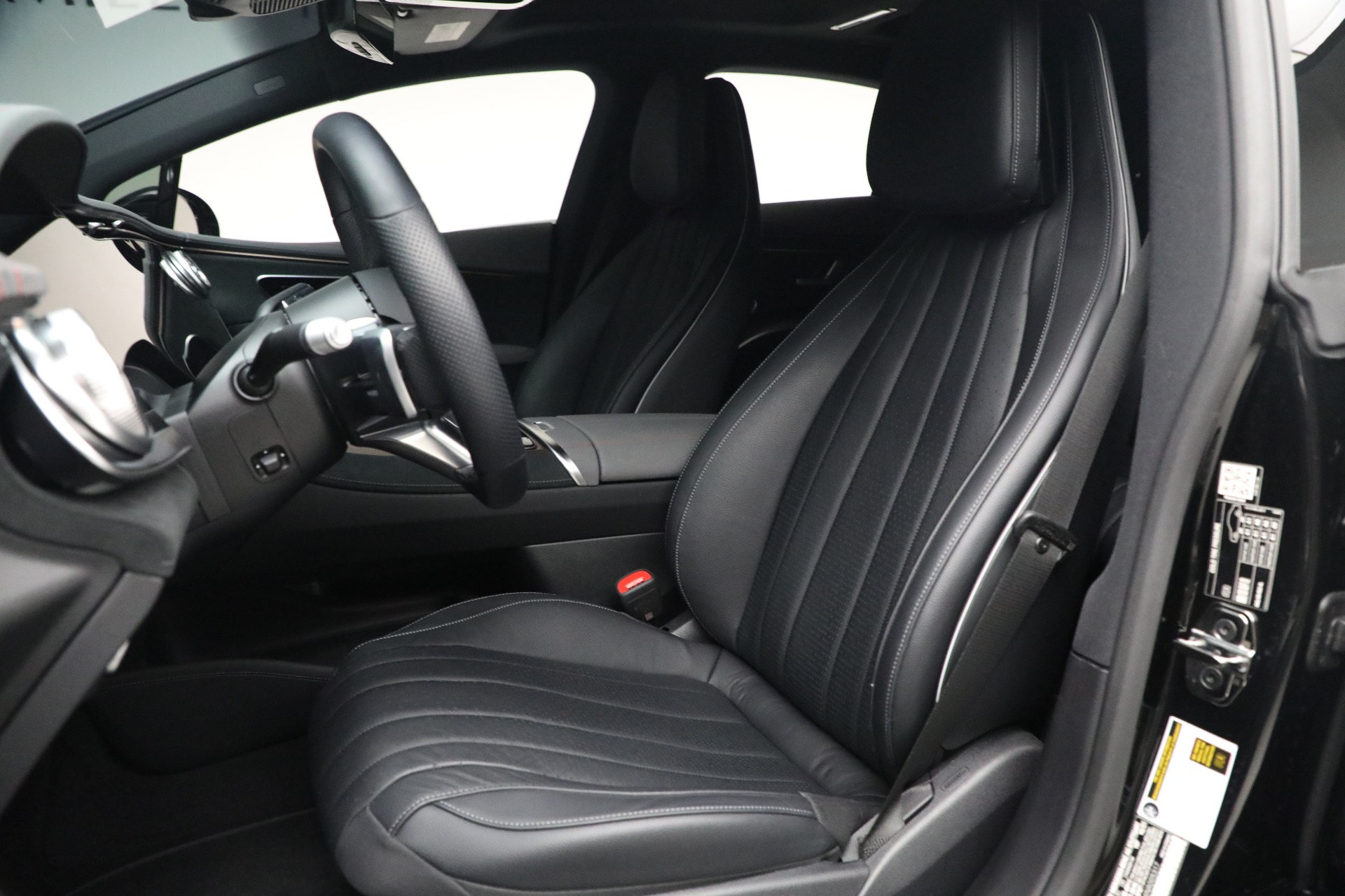 Used-2022-Mercedes-Benz-EQS-EQS-580-4MATIC