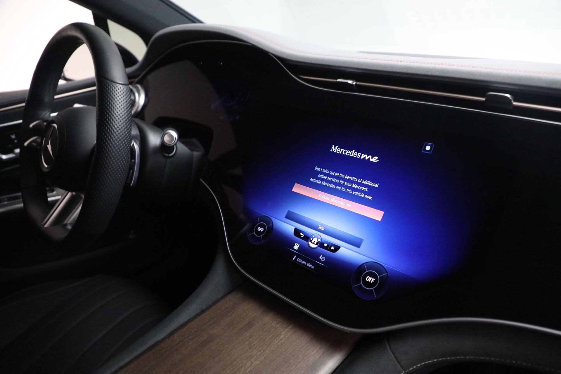 Used-2022-Mercedes-Benz-EQS-EQS-580-4MATIC