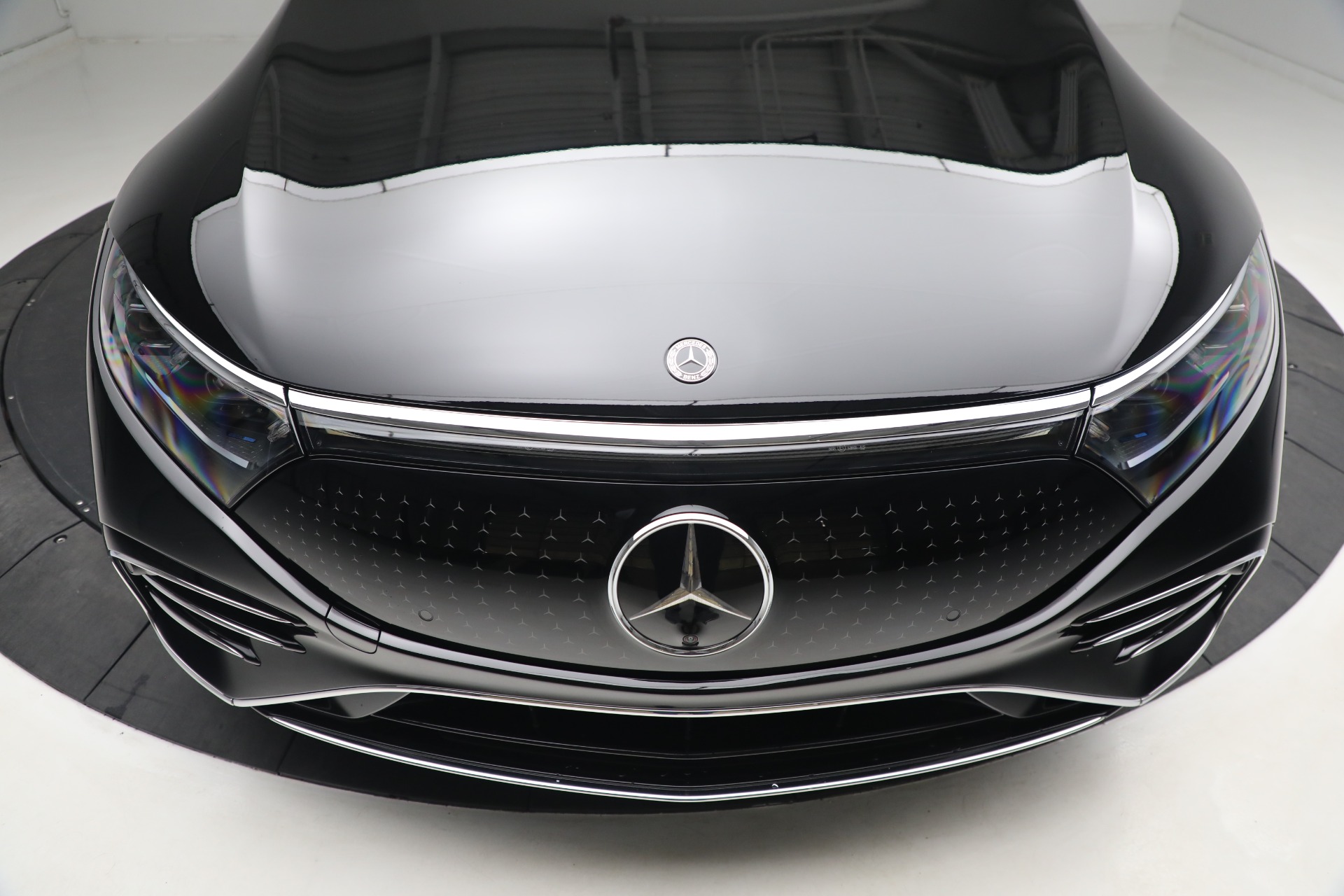 Used-2022-Mercedes-Benz-EQS-EQS-580-4MATIC