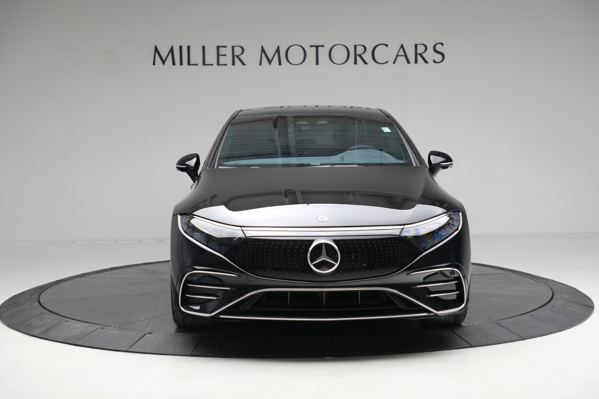 Used-2022-Mercedes-Benz-EQS-EQS-580-4MATIC