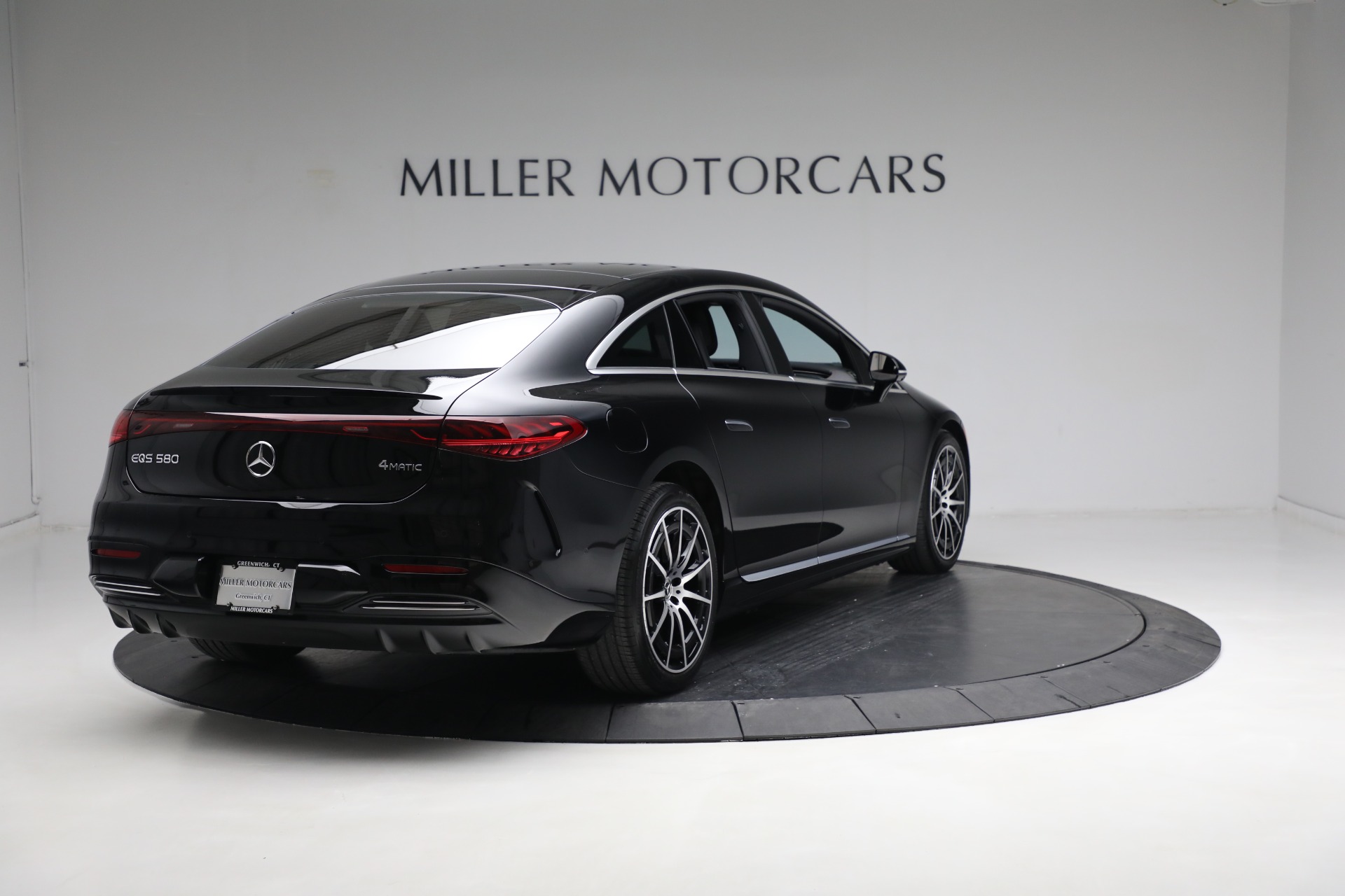 Used-2022-Mercedes-Benz-EQS-EQS-580-4MATIC