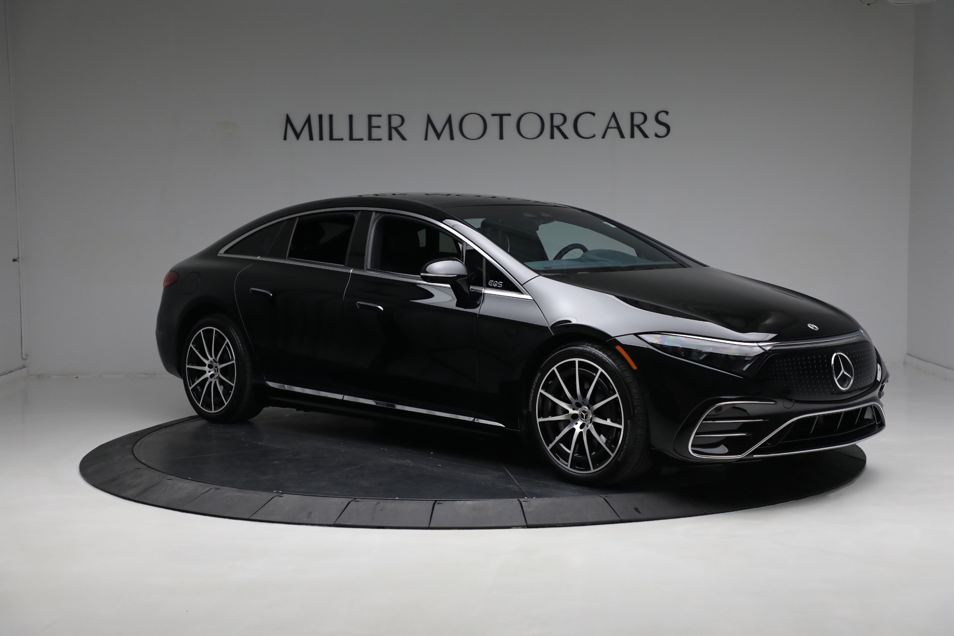 Used-2022-Mercedes-Benz-EQS-EQS-580-4MATIC