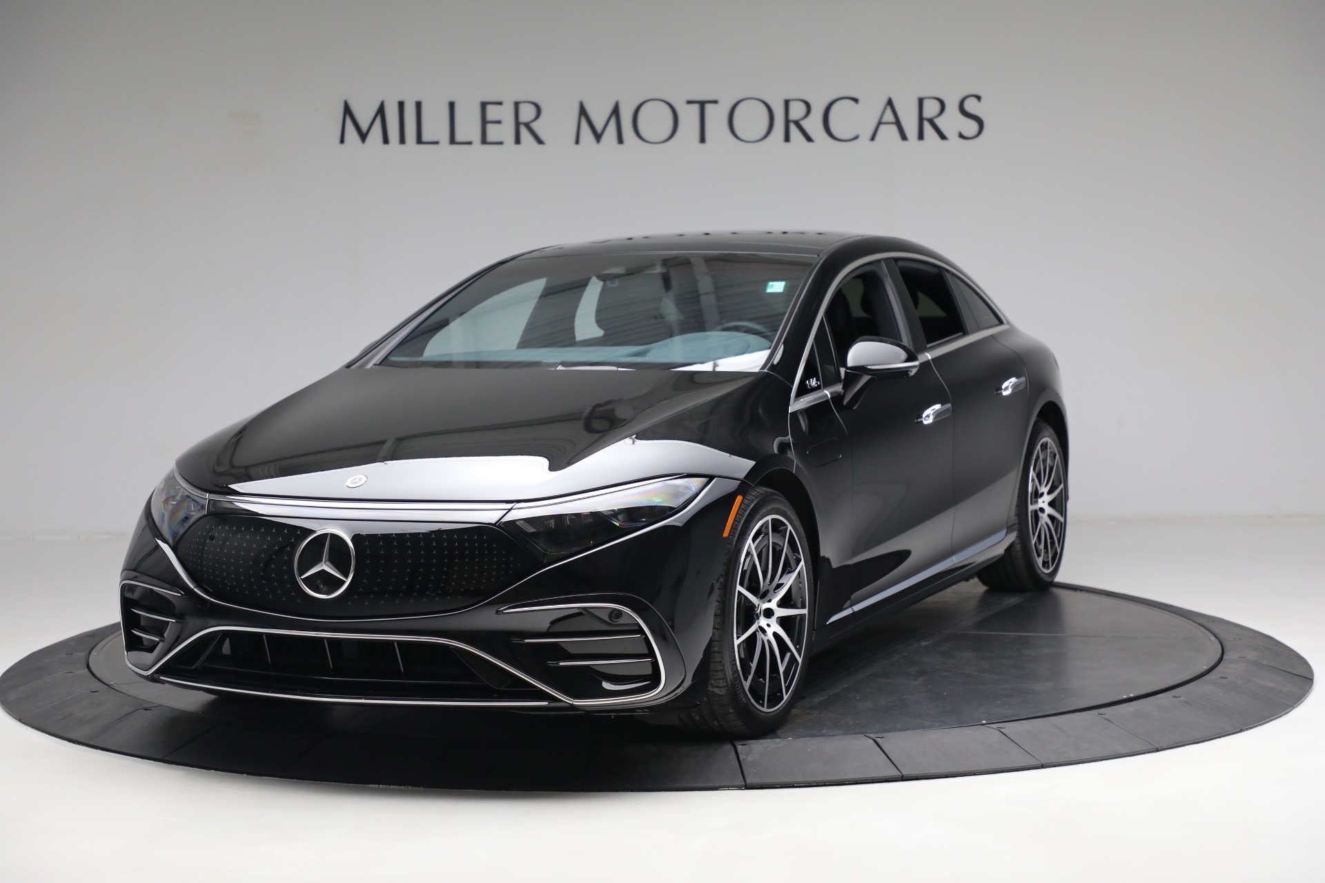 Used-2022-Mercedes-Benz-EQS-EQS-580-4MATIC