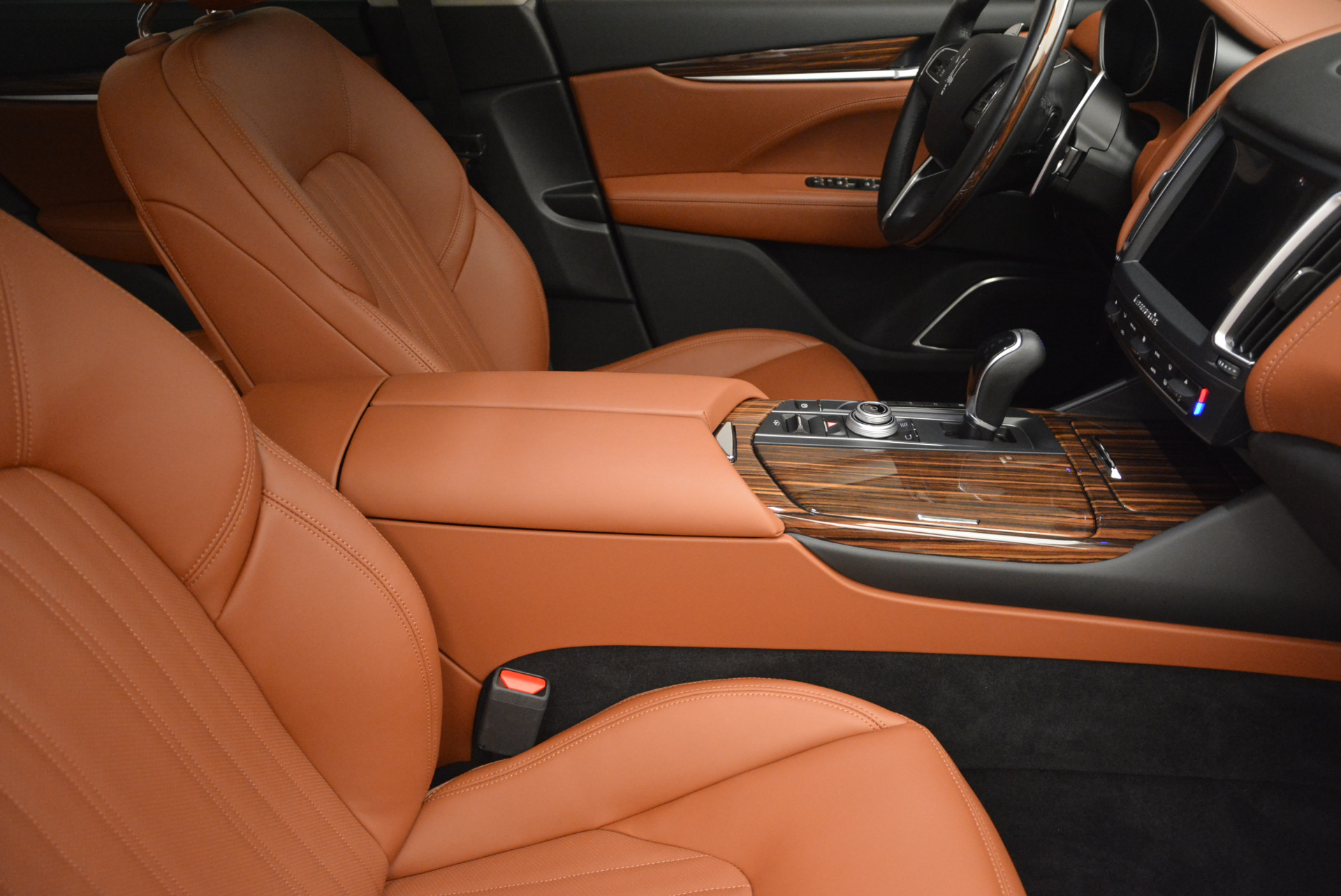 New-2017-Maserati-Levante