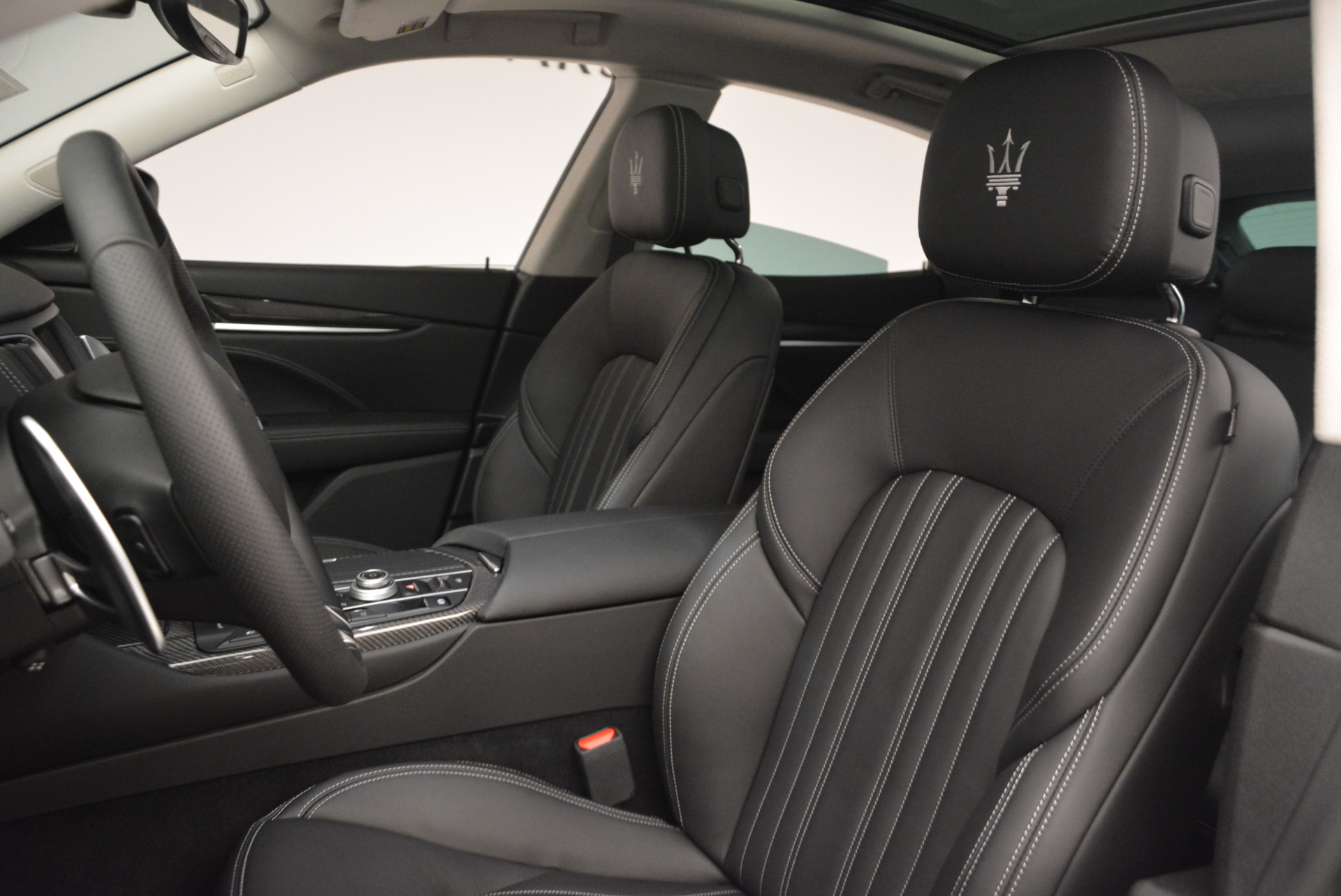 New-2017-Maserati-Levante