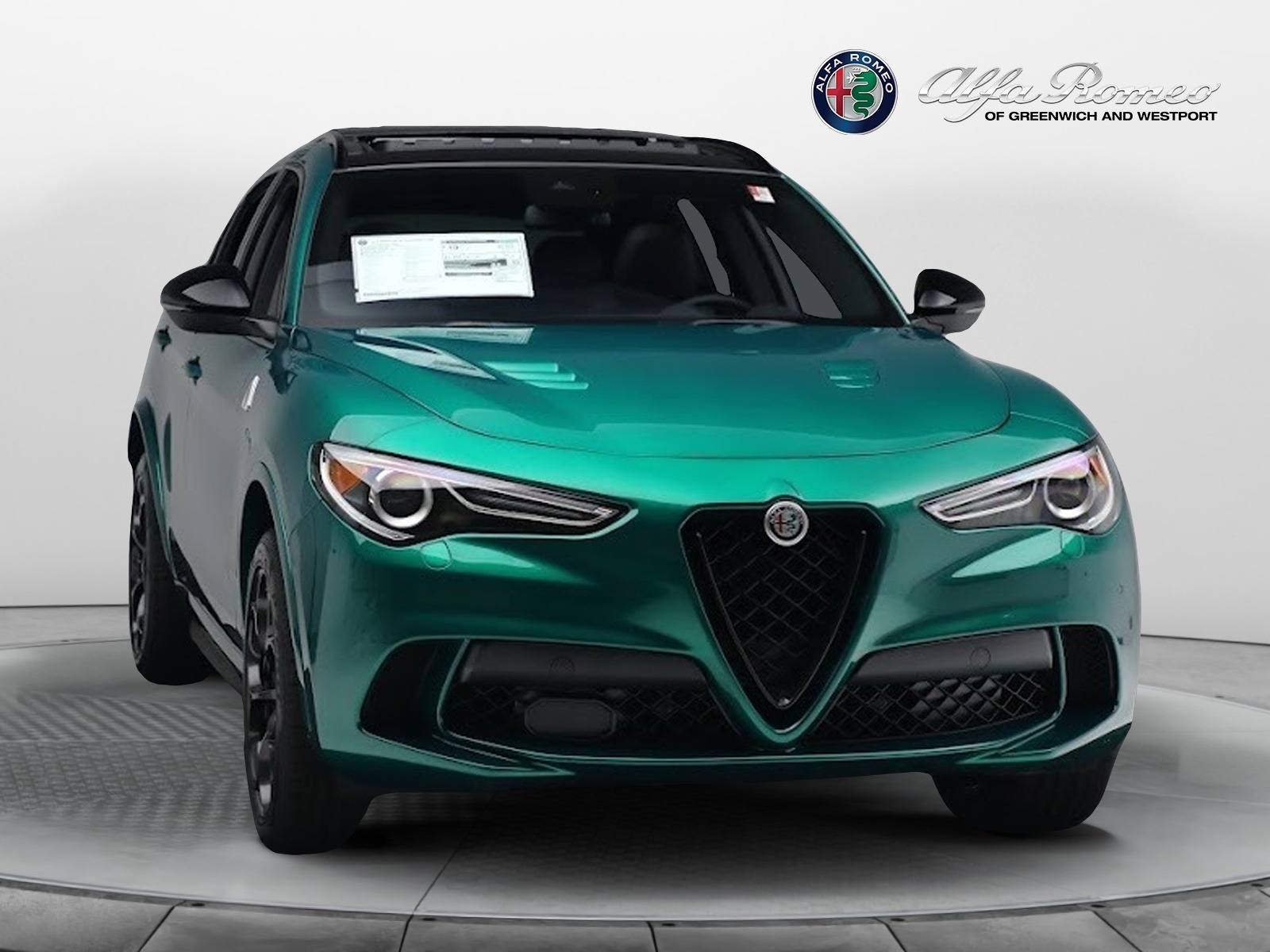 New-2023-Alfa-Romeo-Stelvio-Quadrifoglio