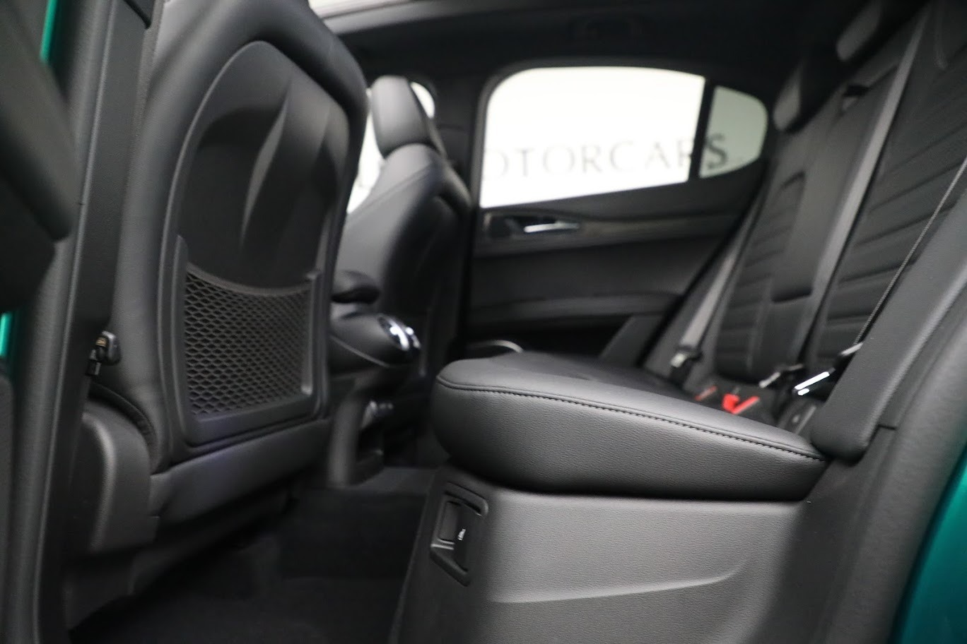 New-2023-Alfa-Romeo-Stelvio-Quadrifoglio