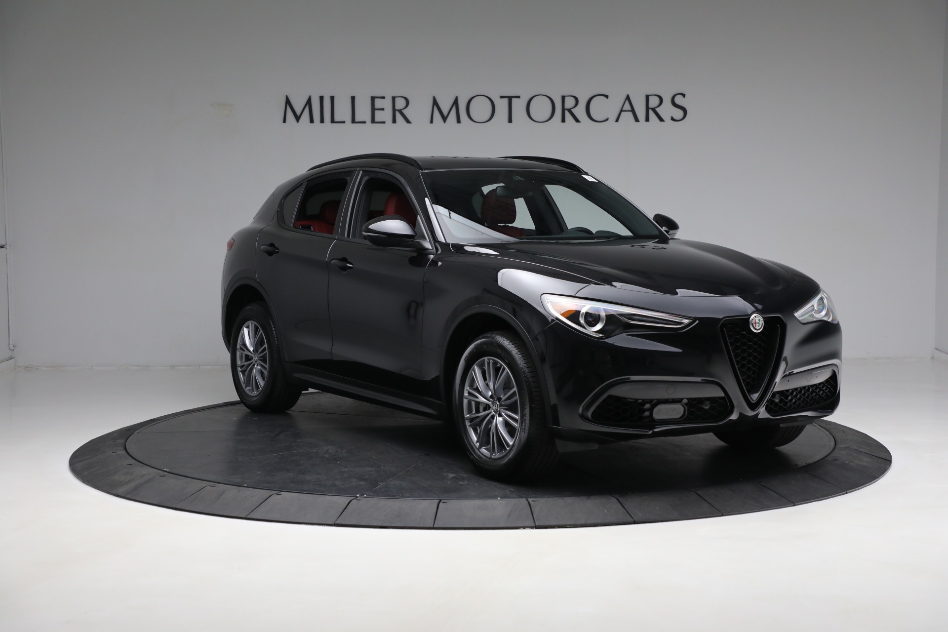 New-2023-Alfa-Romeo-Stelvio-Sprint