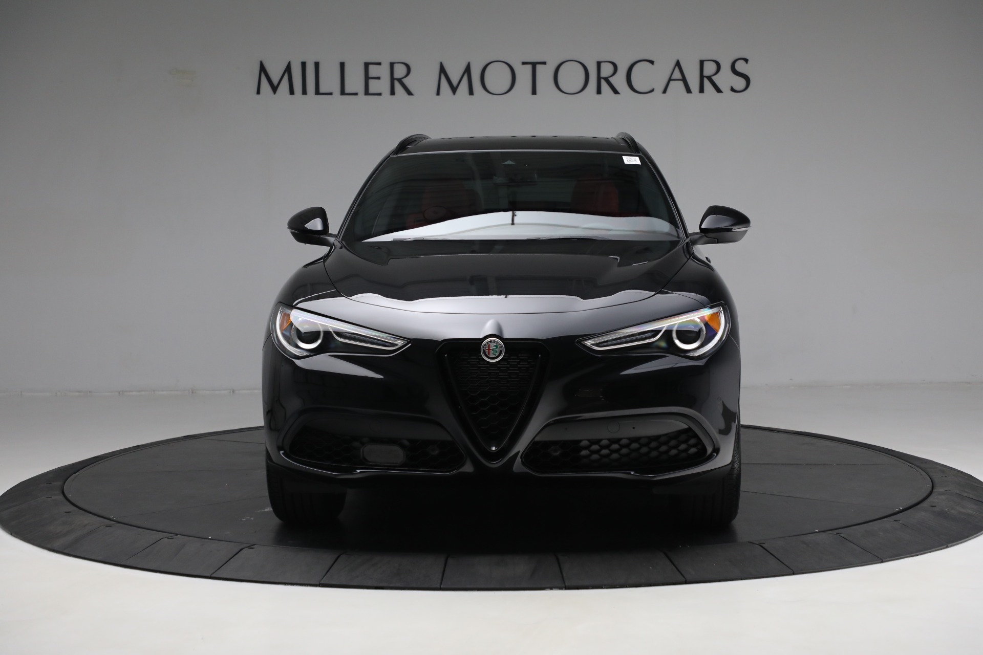 New-2023-Alfa-Romeo-Stelvio-Sprint