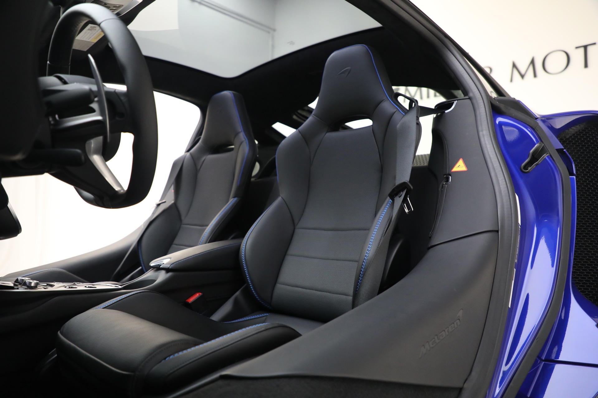 New-2023-McLaren-GT-Luxe