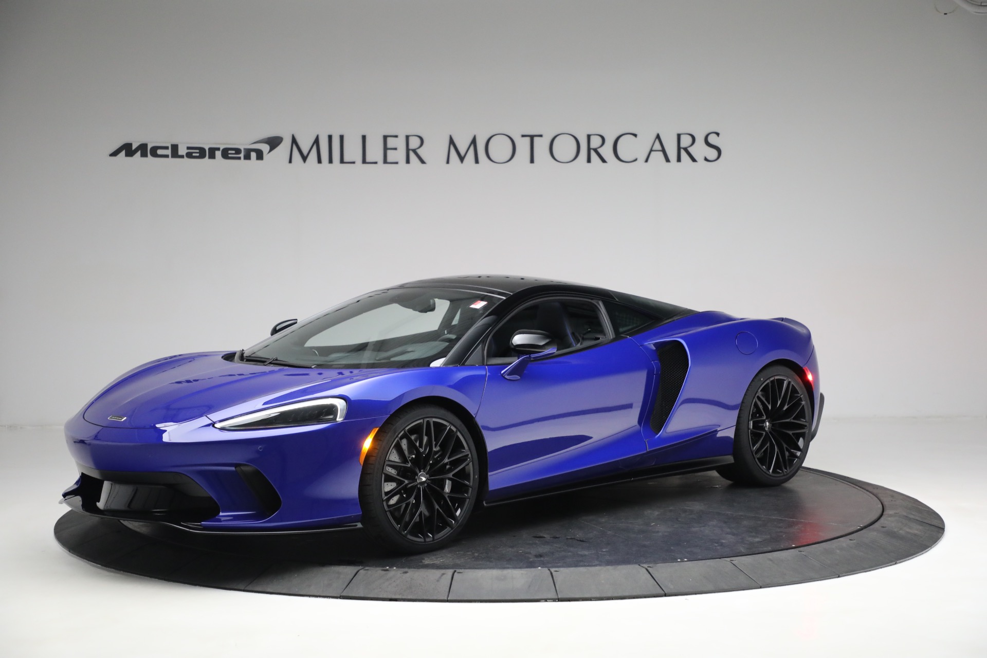 New-2023-McLaren-GT-Luxe