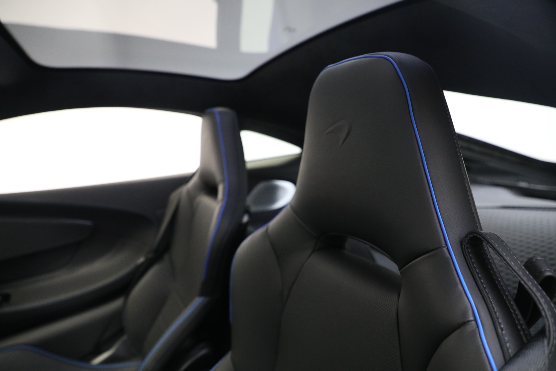 New-2023-McLaren-GT-Luxe