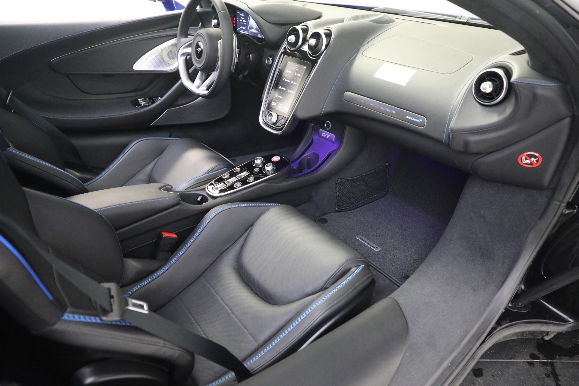 New-2023-McLaren-GT-Luxe