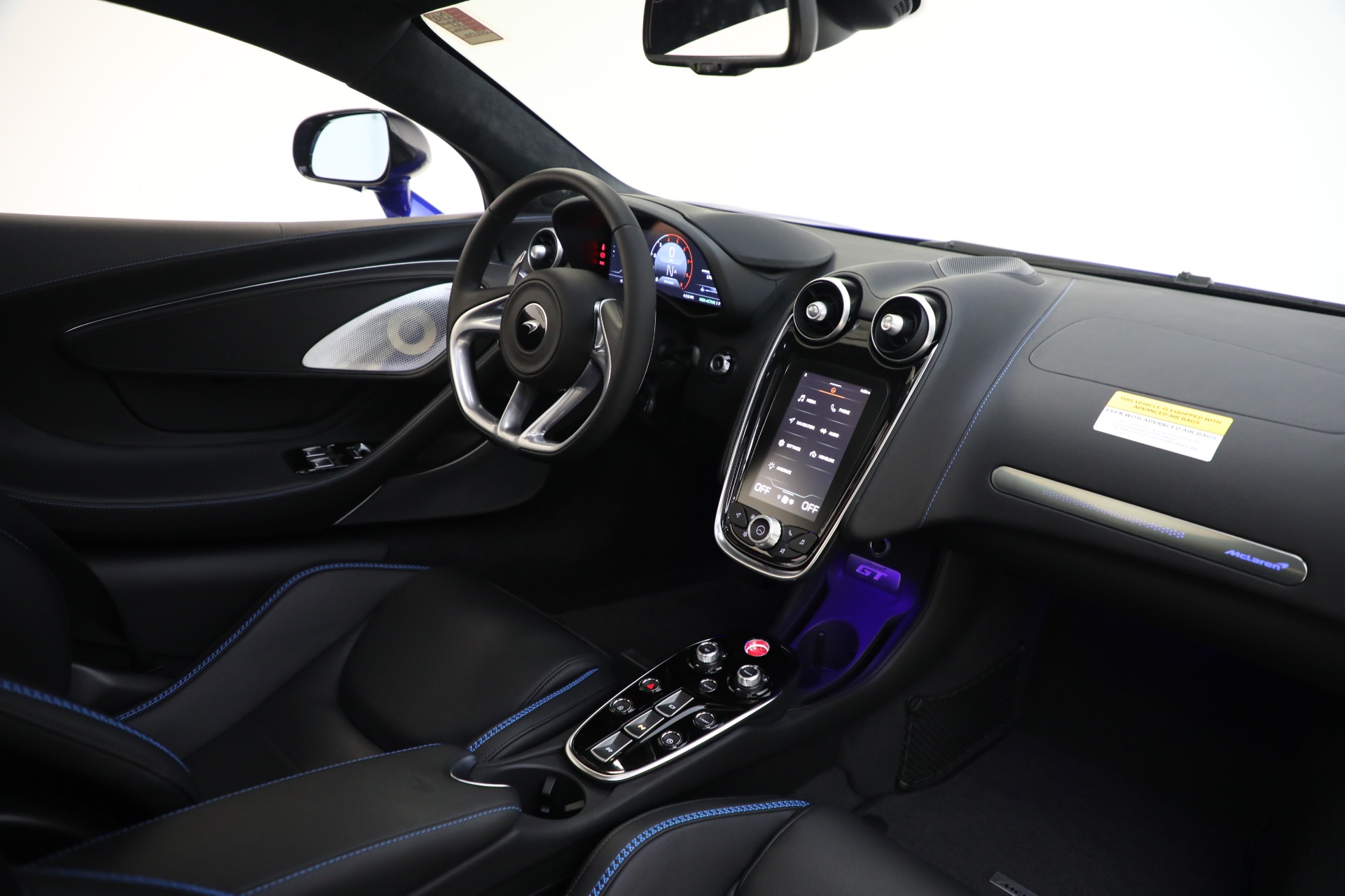 New-2023-McLaren-GT-Luxe