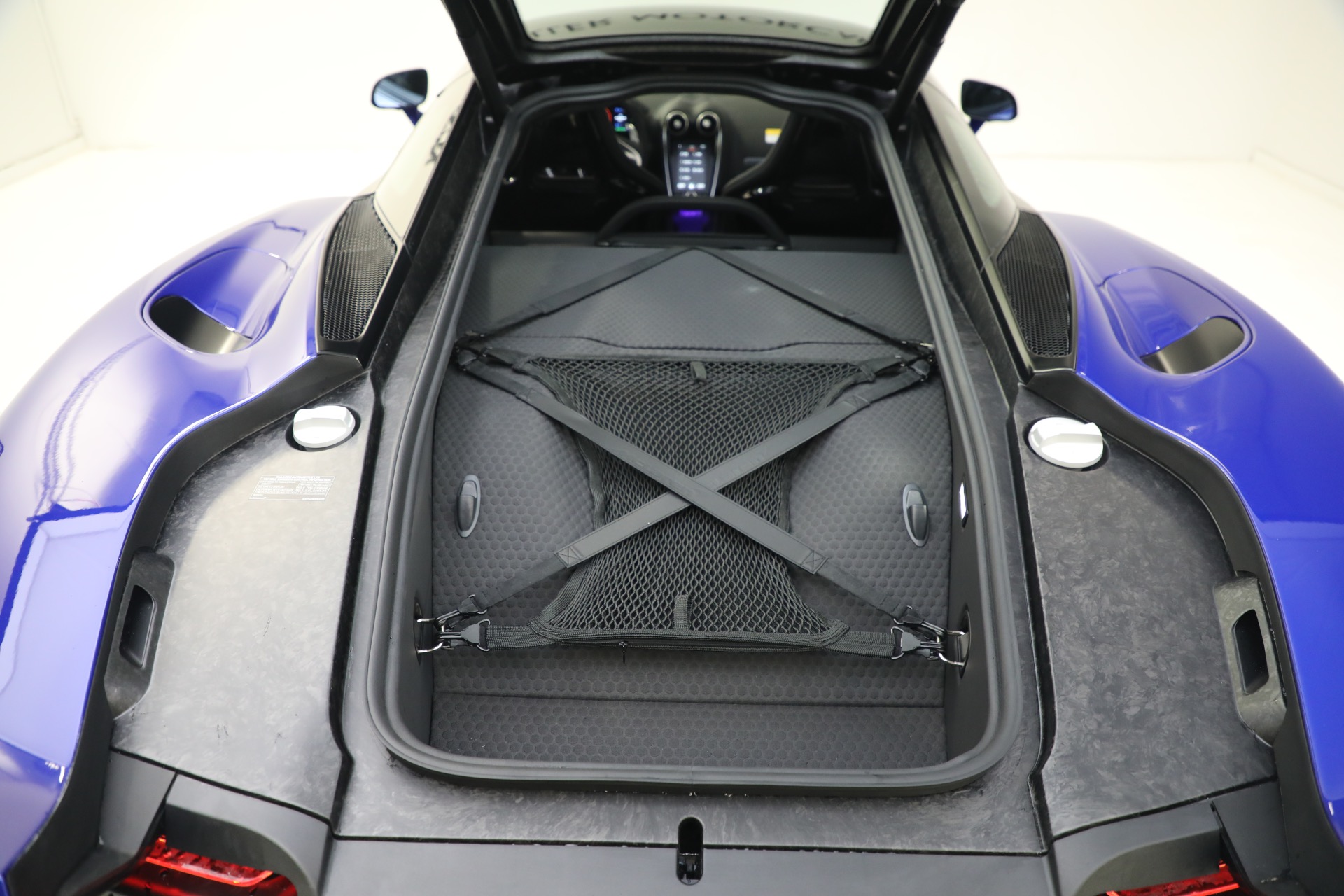 New-2023-McLaren-GT-Luxe