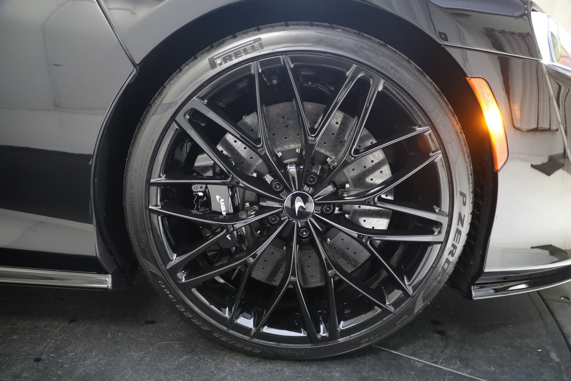 New-2023-McLaren-GT-Luxe