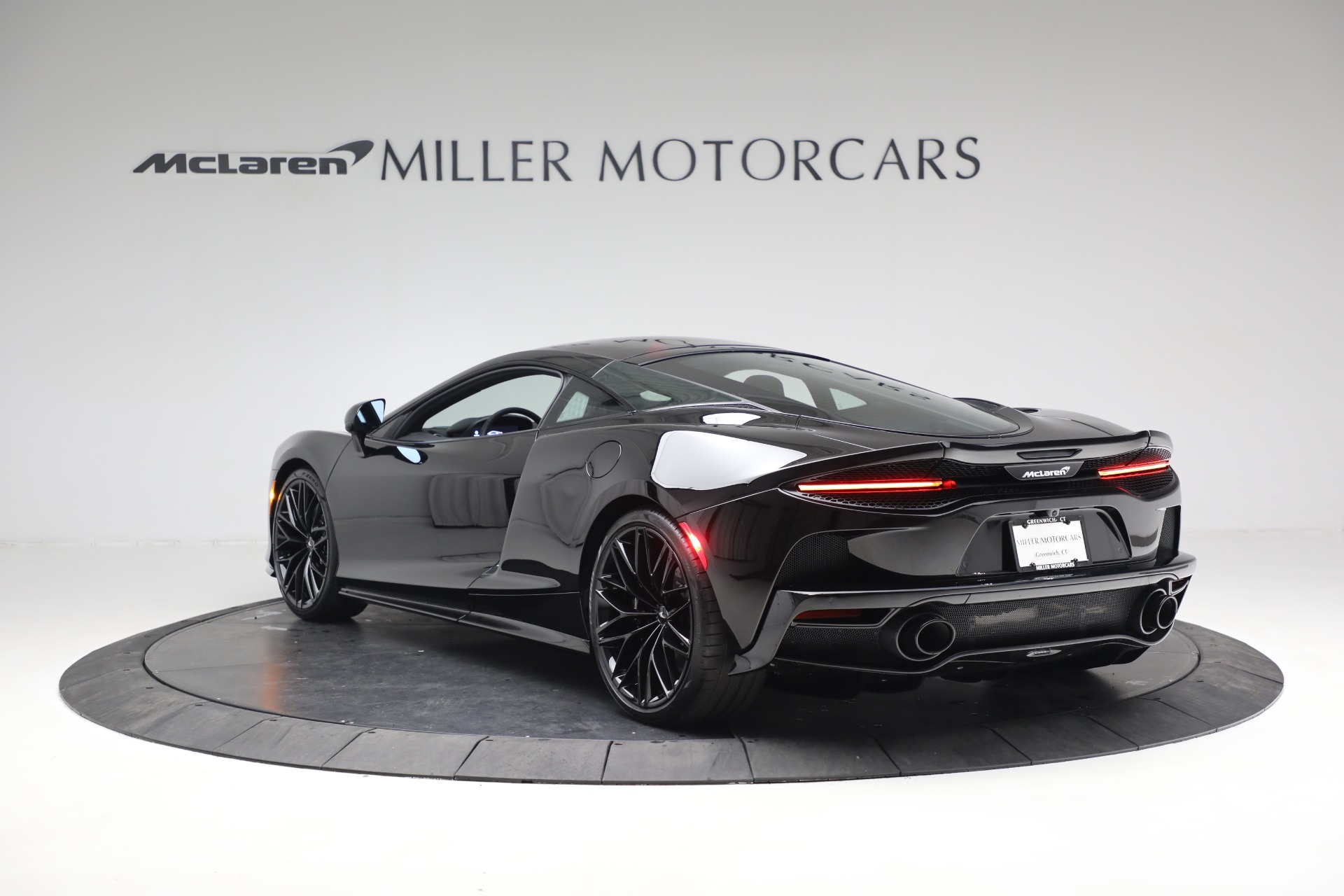 New-2023-McLaren-GT-Luxe