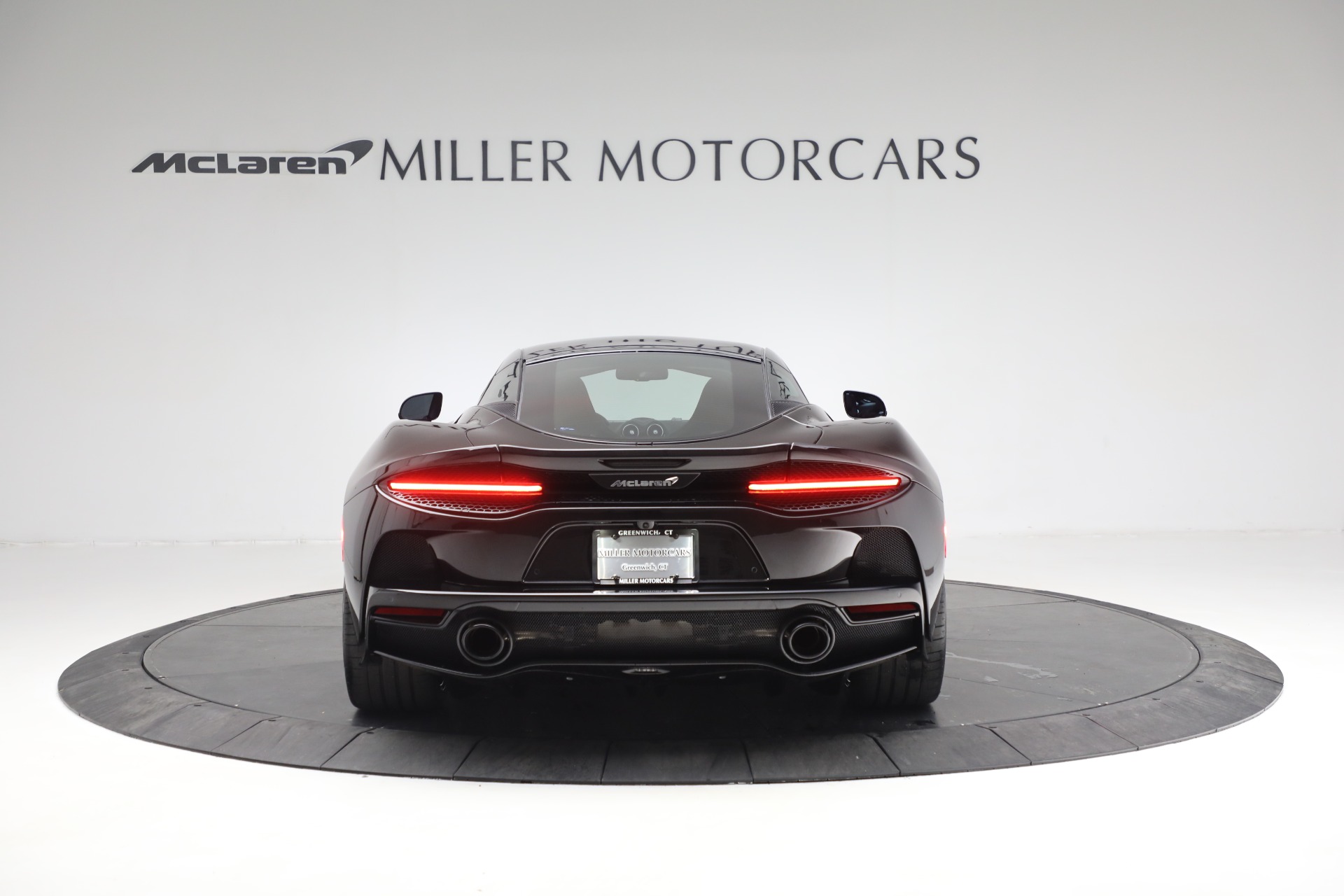 New-2023-McLaren-GT-Luxe