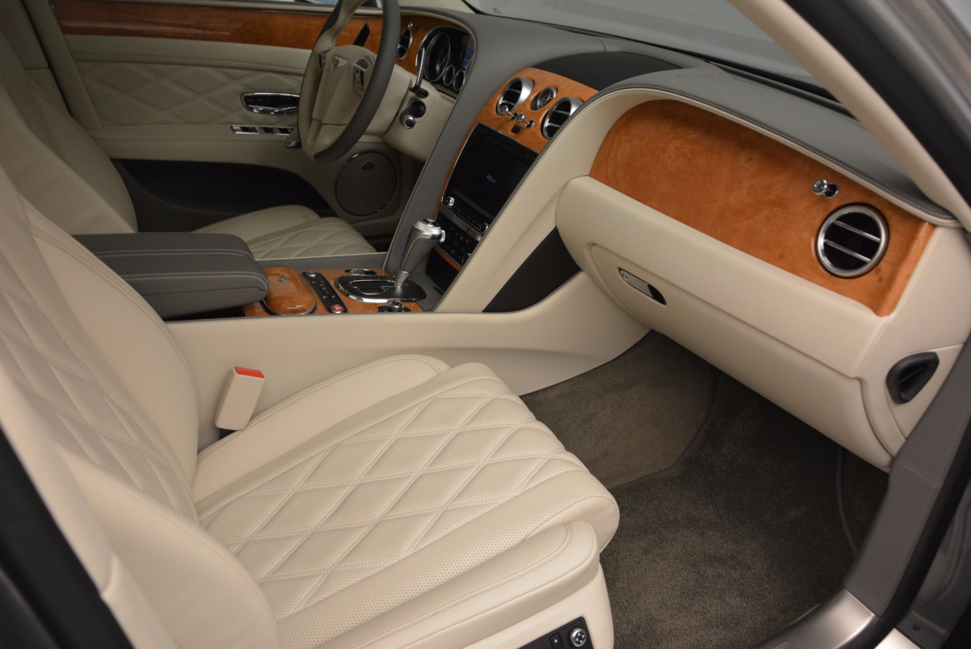 Used-2016-Bentley-Flying-Spur-W12