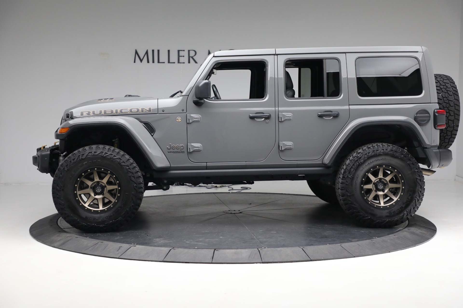 Used-2021-Jeep-Wrangler-Unlimited-Rubicon-392