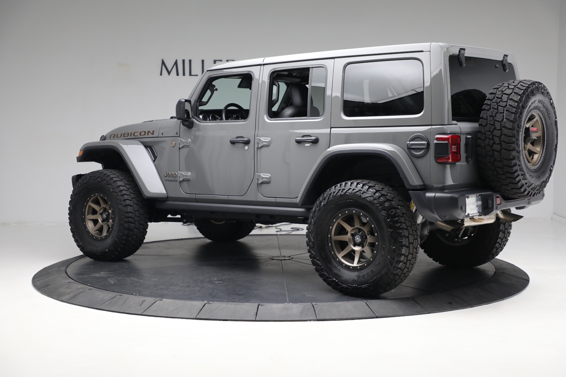 Used-2021-Jeep-Wrangler-Unlimited-Rubicon-392