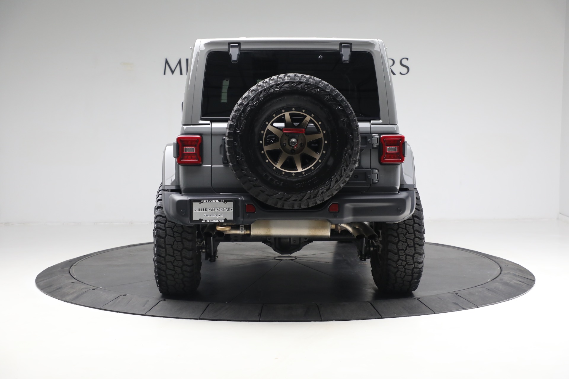 Used-2021-Jeep-Wrangler-Unlimited-Rubicon-392