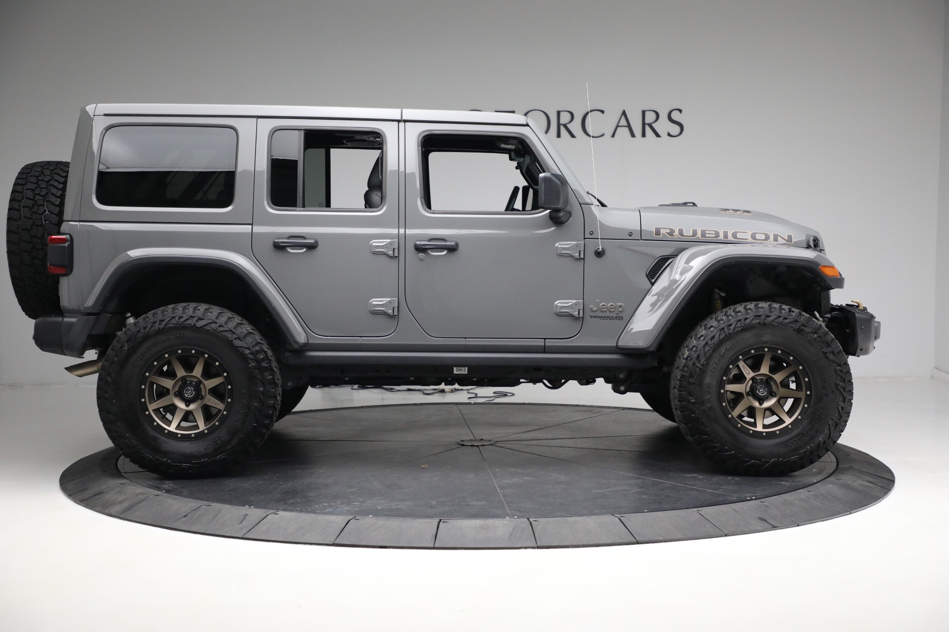 Used-2021-Jeep-Wrangler-Unlimited-Rubicon-392
