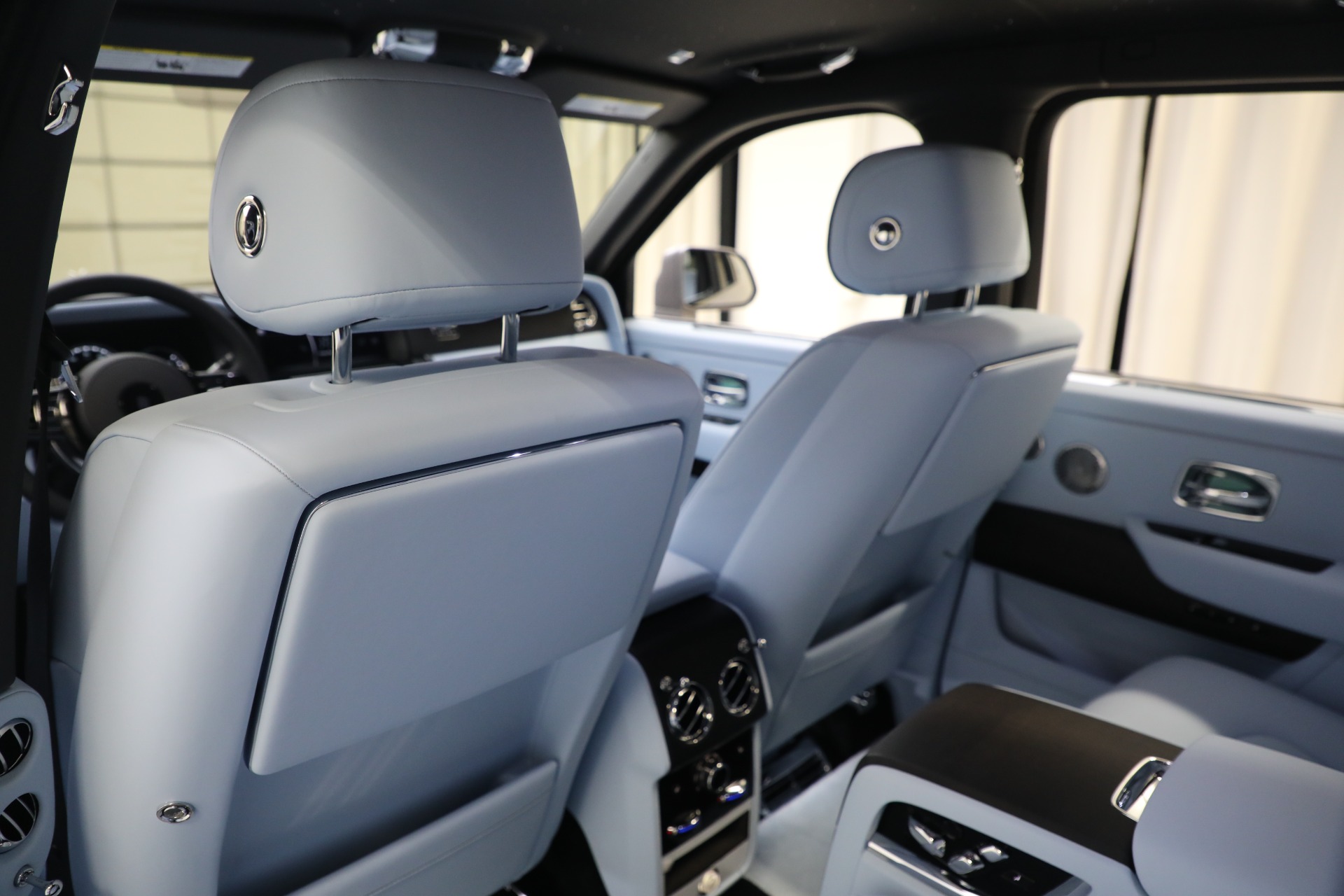 New-2023-Rolls-Royce-Cullinan