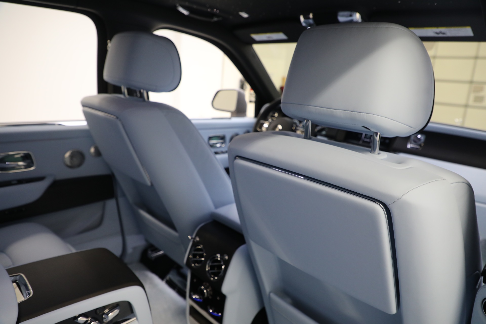 New-2023-Rolls-Royce-Cullinan