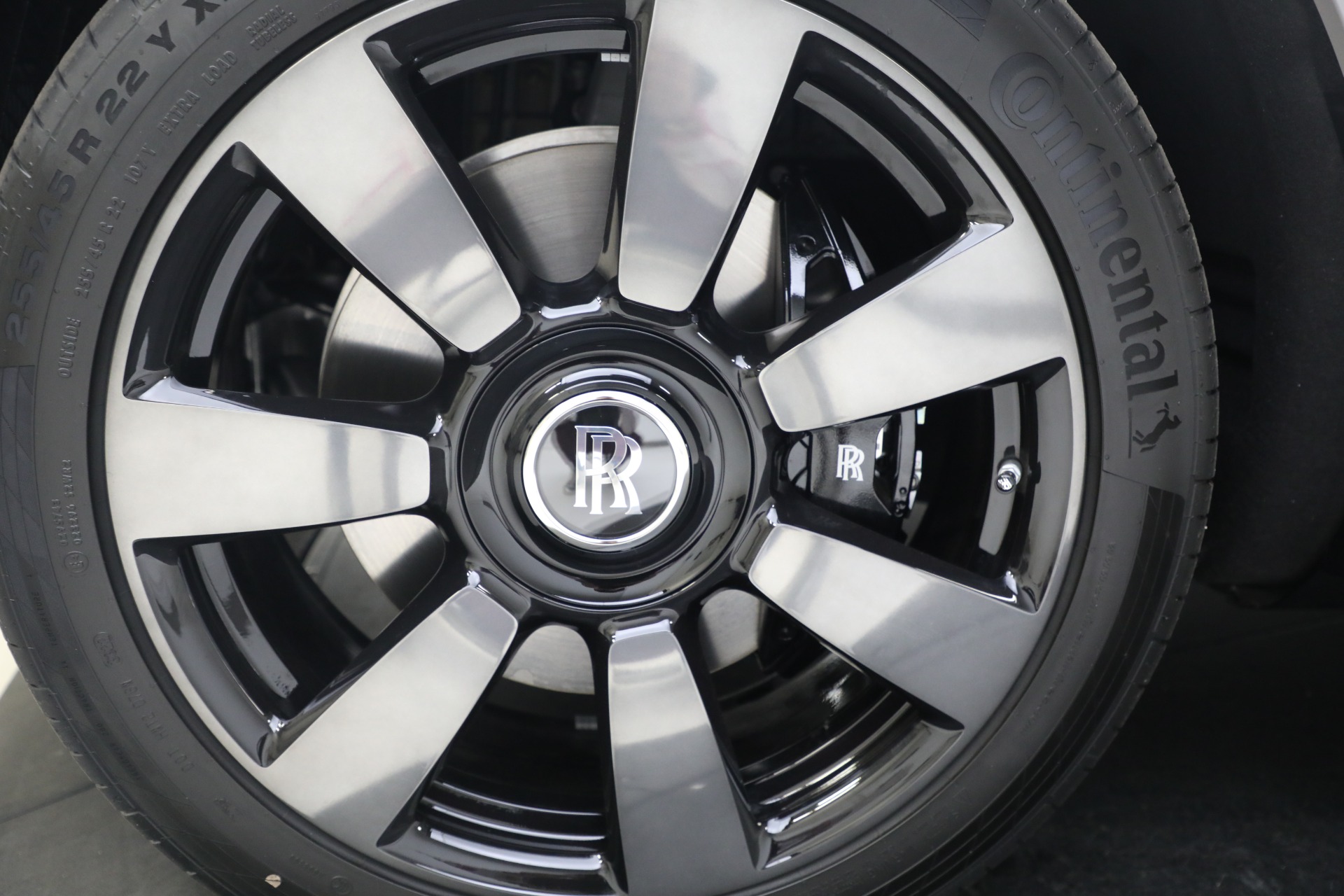 New-2023-Rolls-Royce-Cullinan