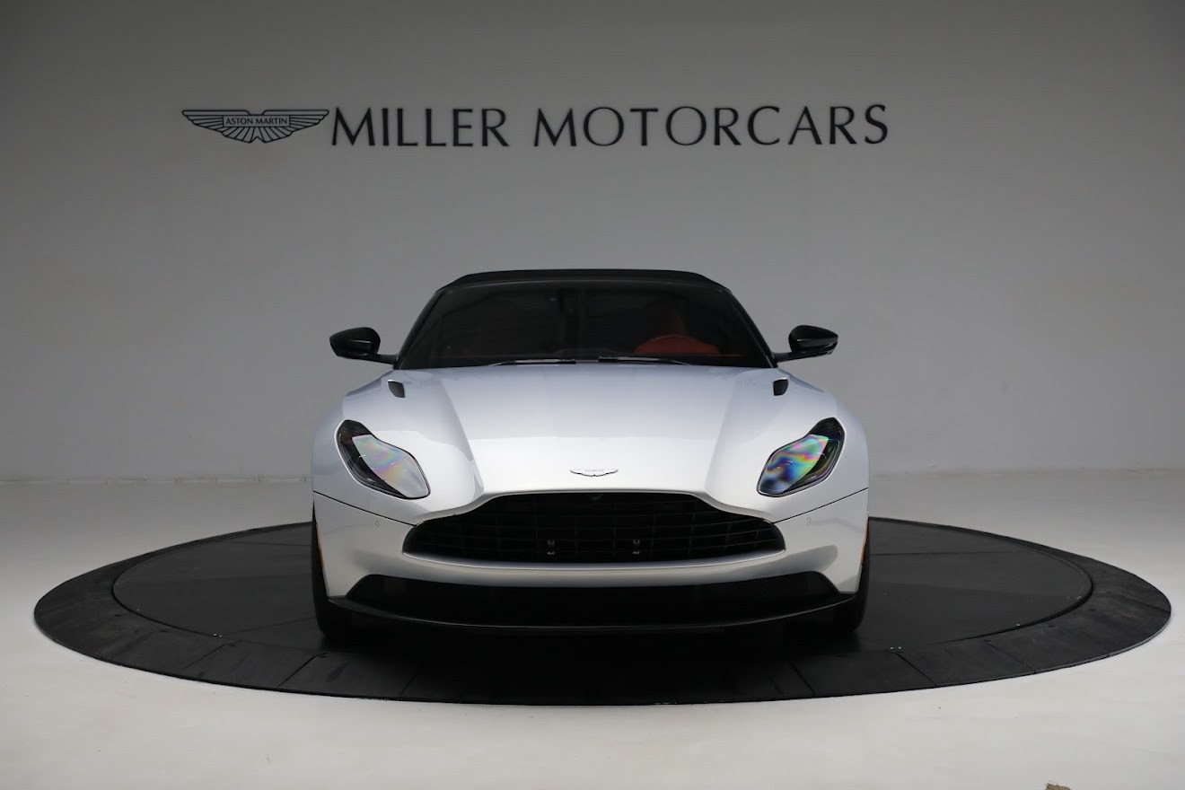 Used-2019-Aston-Martin-DB11-Volante
