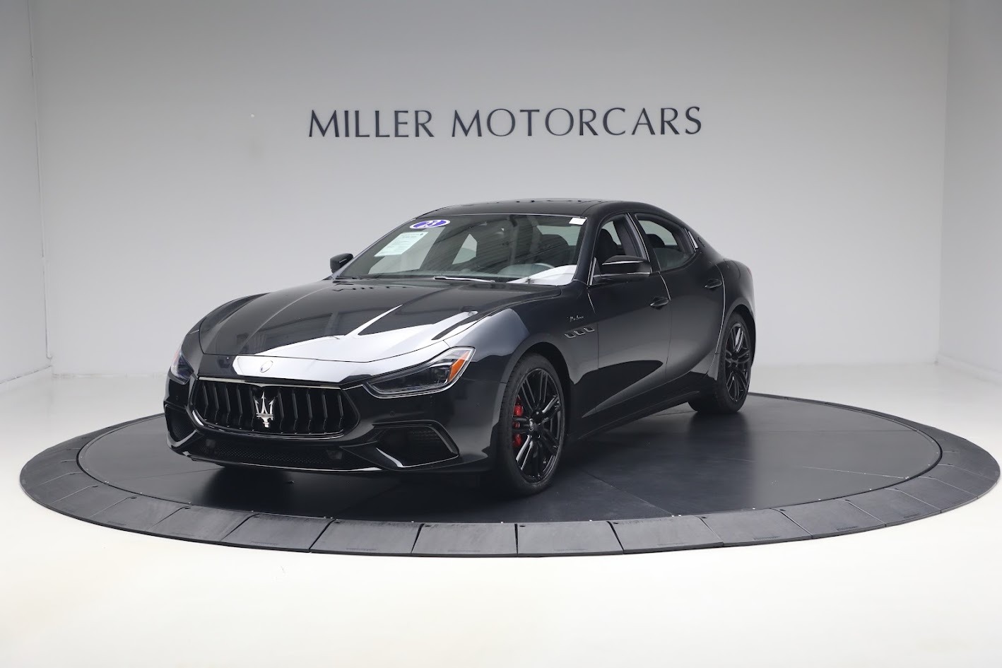 Used-2023-Maserati-Ghibli-Modena-Q4