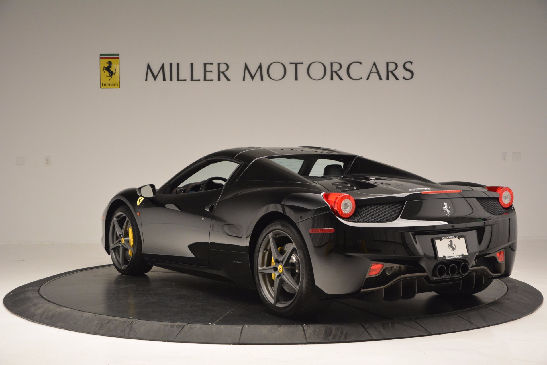 Used-2014-Ferrari-458-Spider