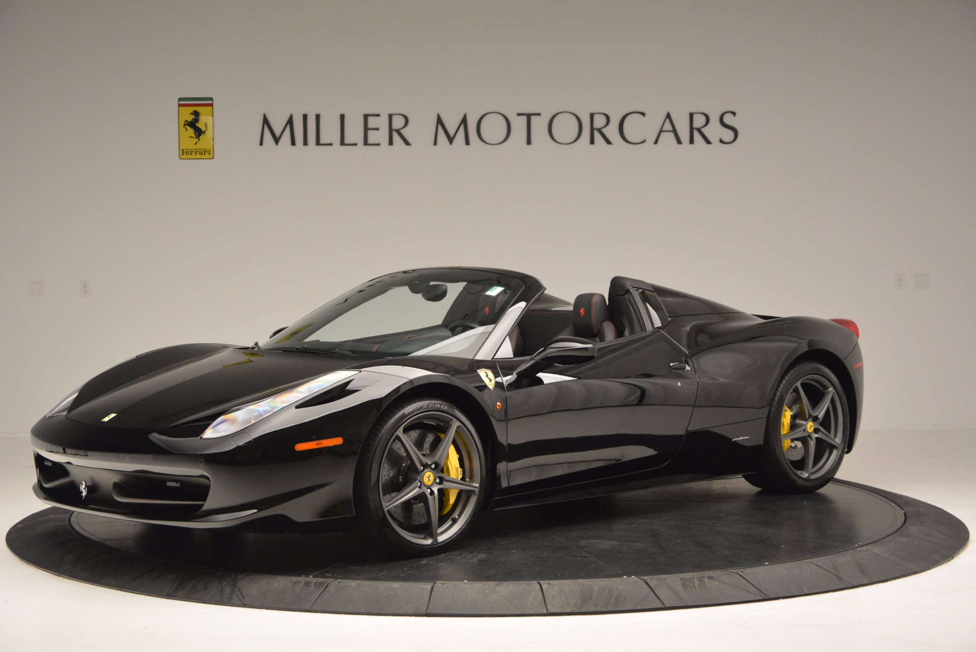 Used-2014-Ferrari-458-Spider