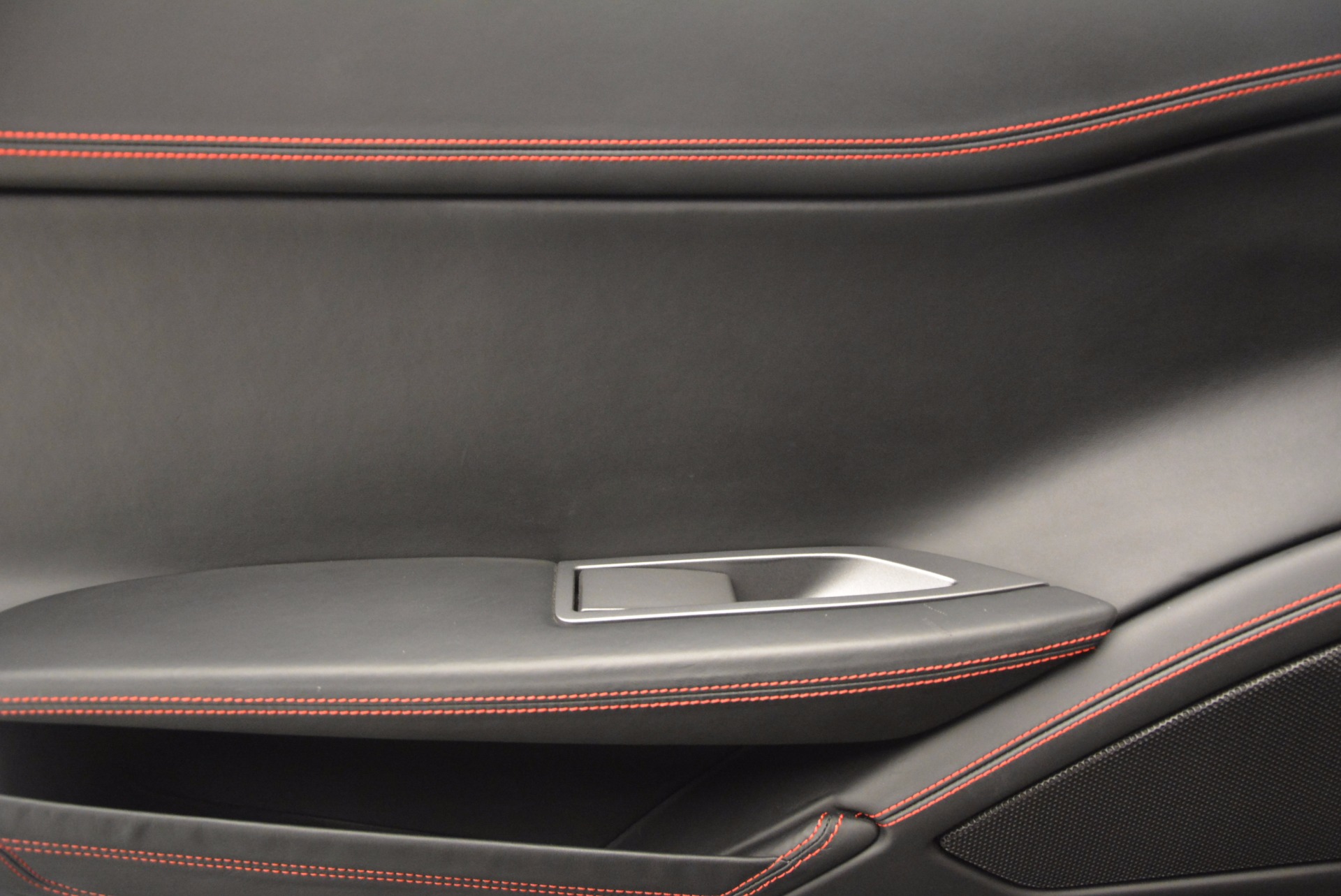 Used-2014-Ferrari-458-Spider