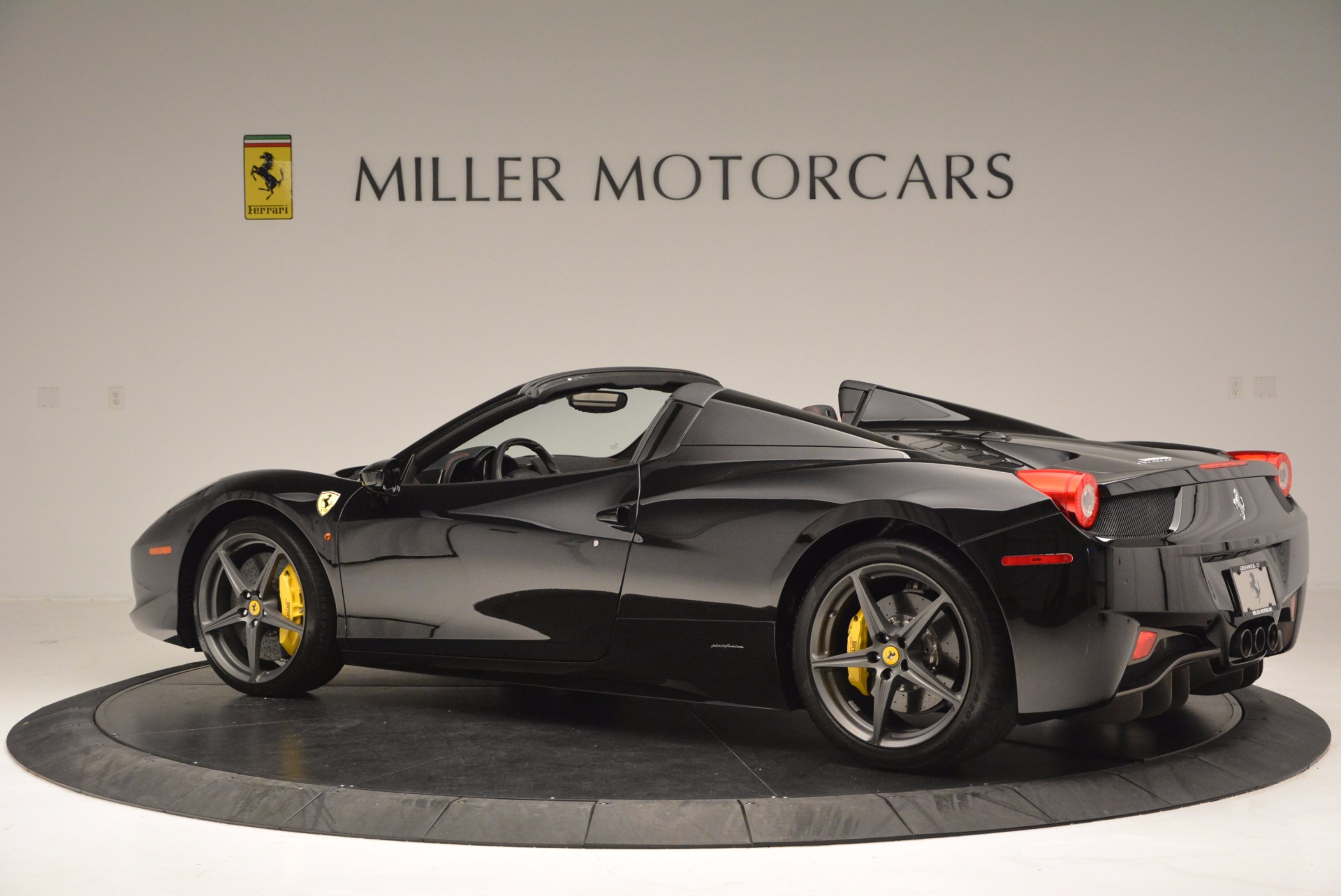 Used-2014-Ferrari-458-Spider