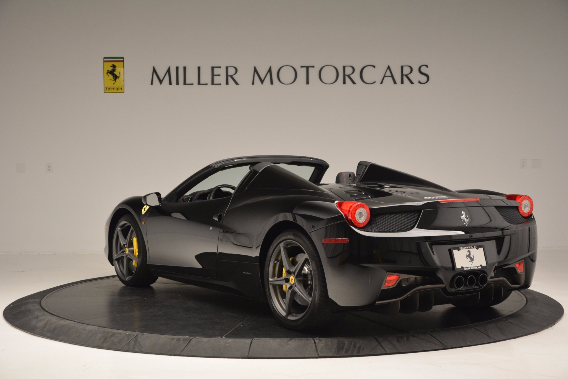 Used-2014-Ferrari-458-Spider