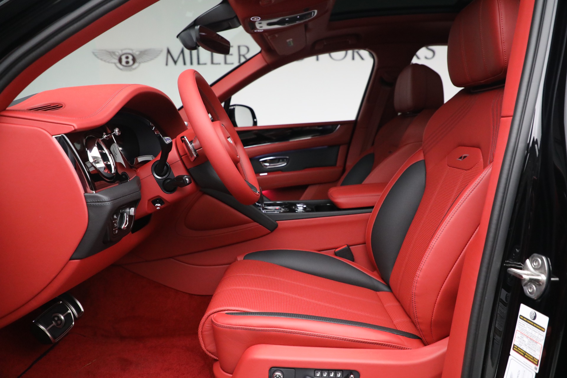 New-2023-Bentley-Bentayga-S-V8