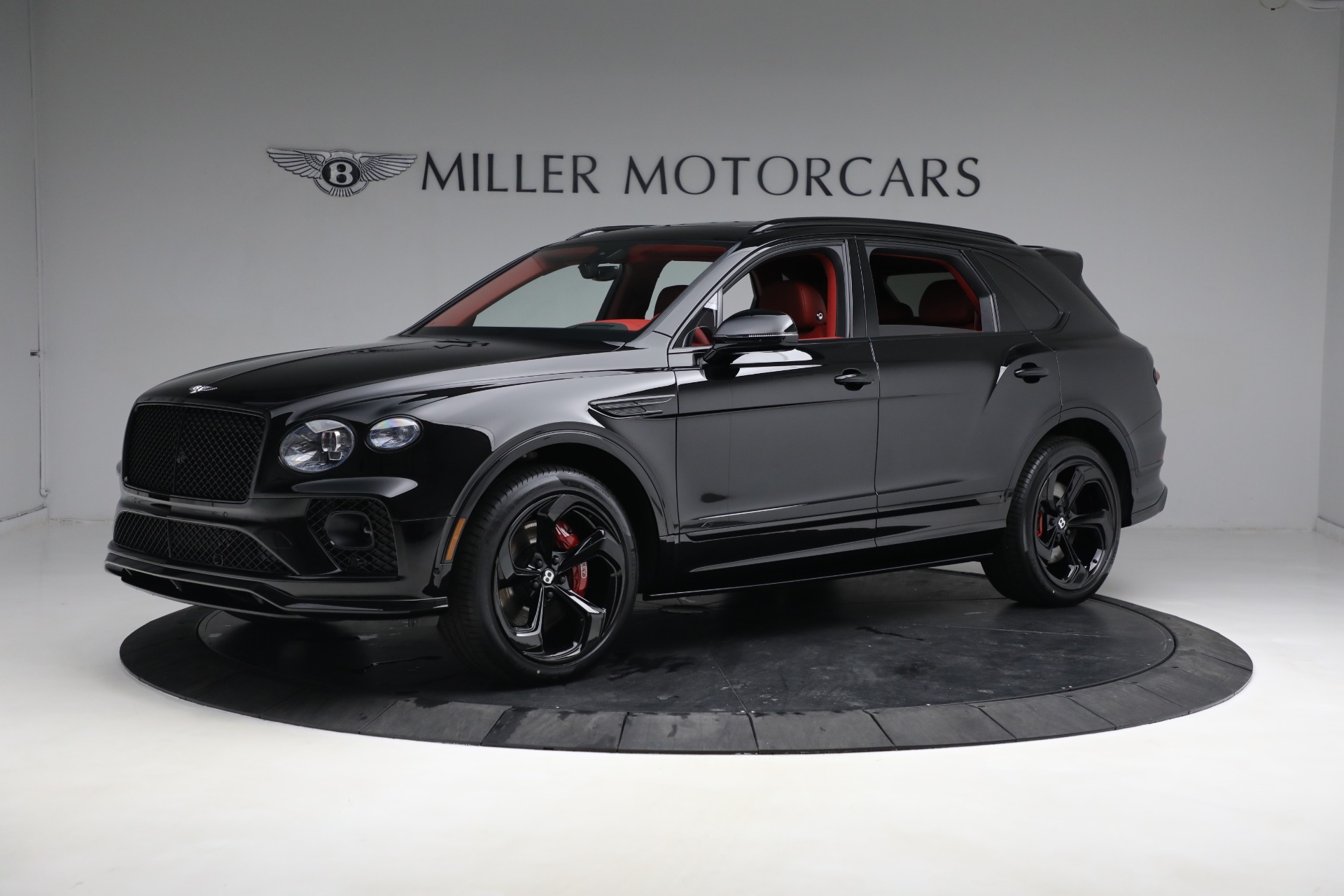 New-2023-Bentley-Bentayga-S-V8