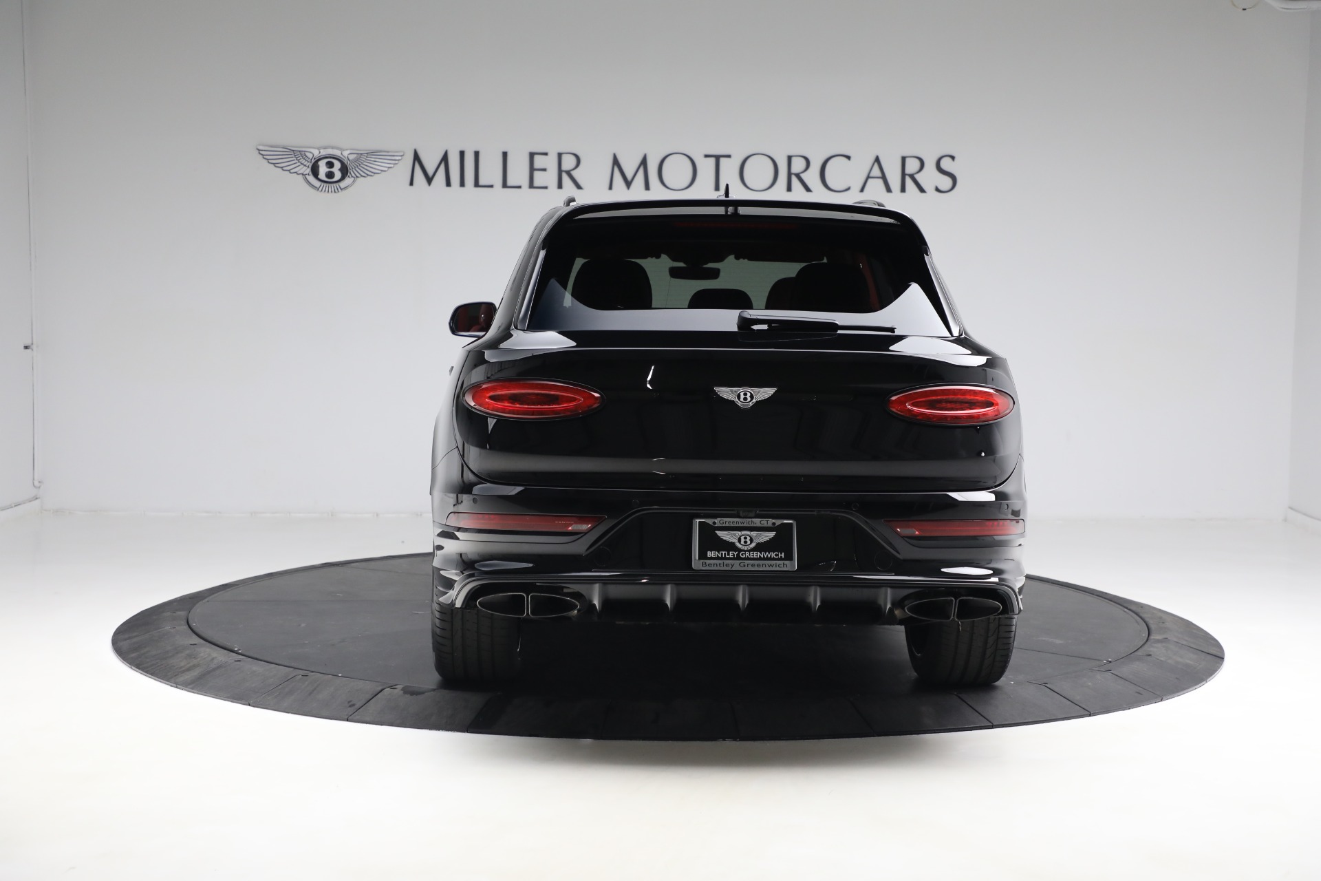 New-2023-Bentley-Bentayga-S-V8